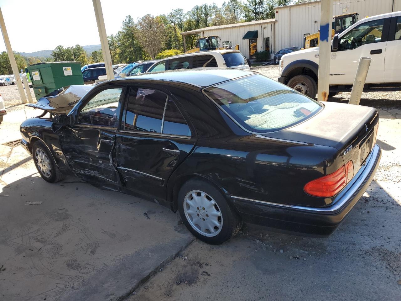 1997 Mercedes-benz E 320 Black vin: WDBJF55F9VA334279
