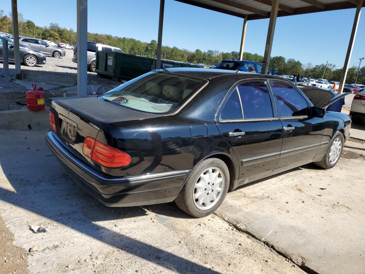1997 Mercedes-benz E 320 Black vin: WDBJF55F9VA334279