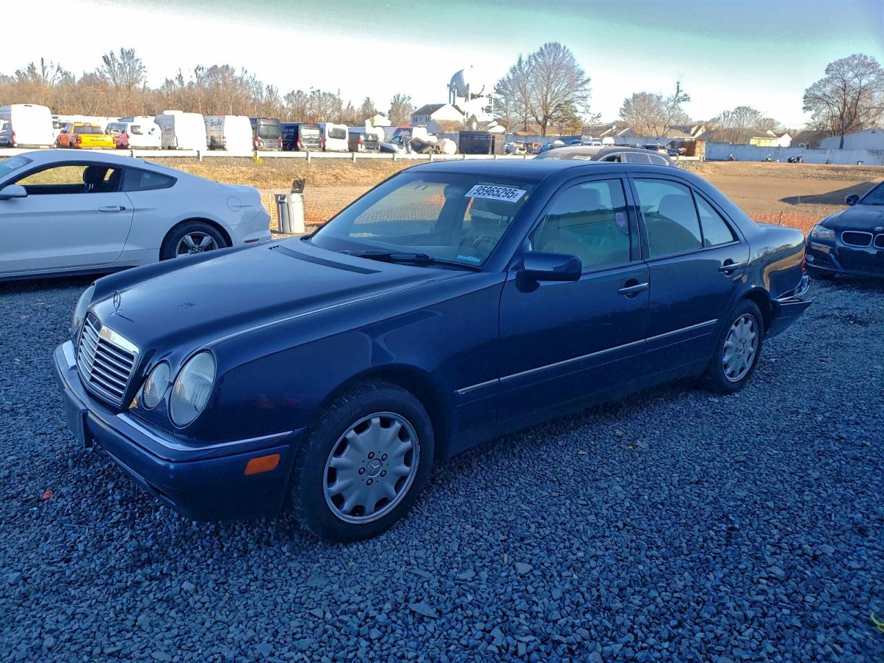 1997 Mercedes-benz E 320 Black vin: WDBJF55F9VJ026870