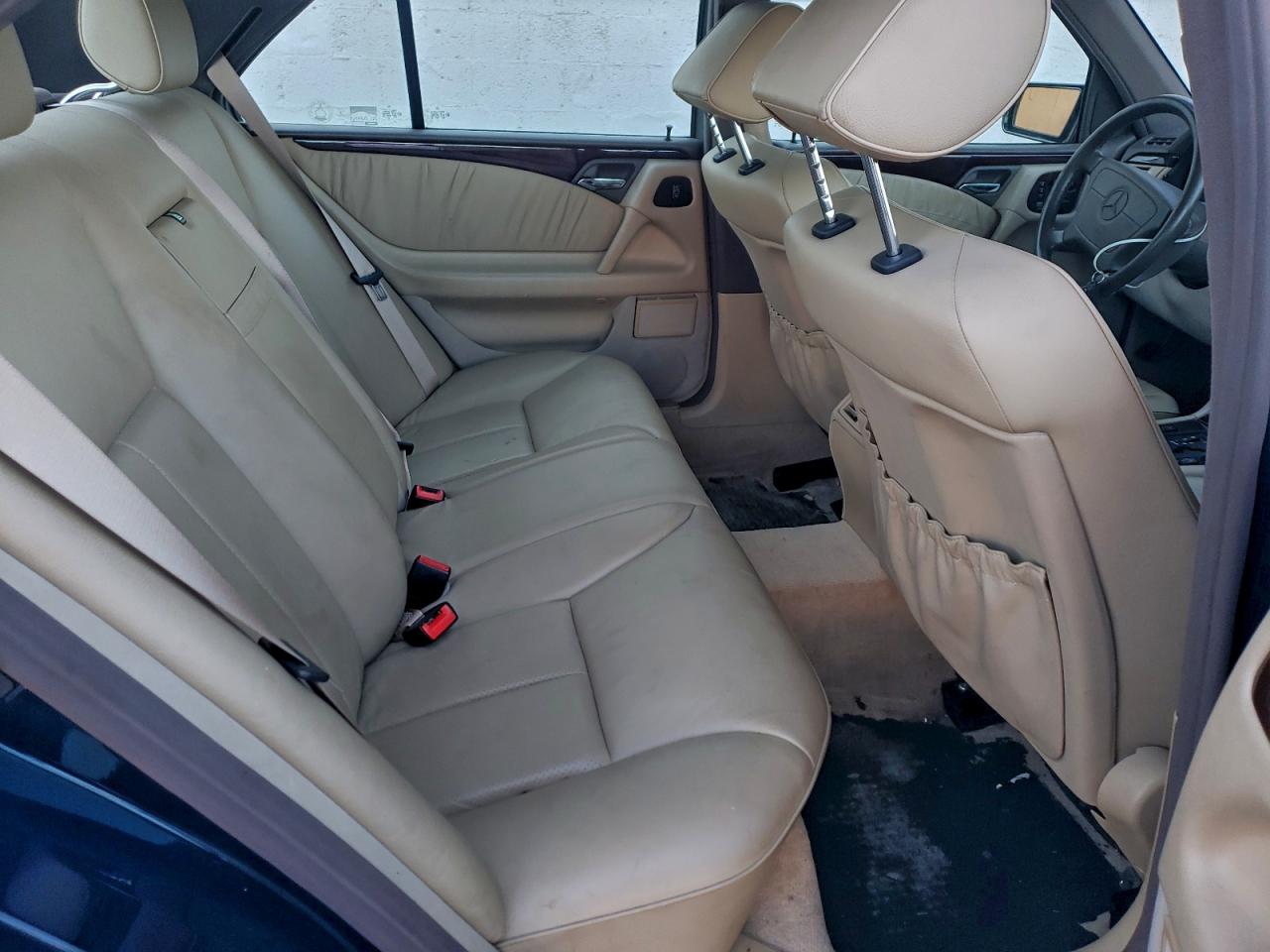 1997 Mercedes-benz E 320 Black vin: WDBJF55F9VJ026870