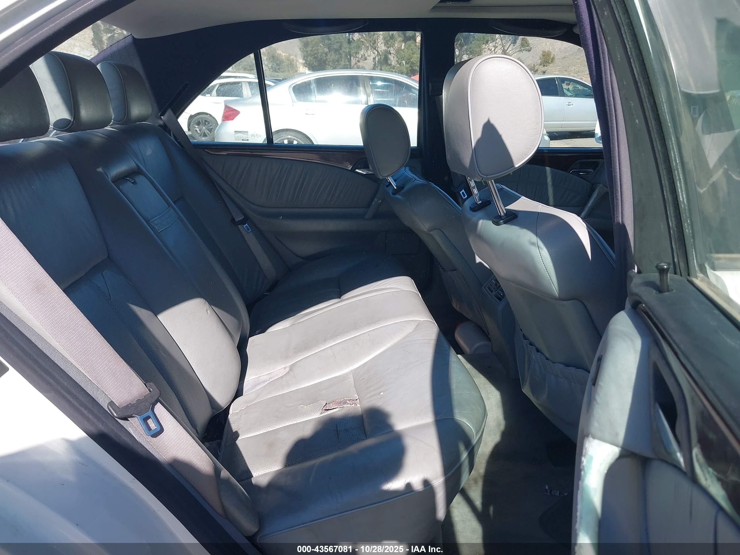 1996 Mercedes-benz E 320 White vin: WDBJF55FXTJ005510