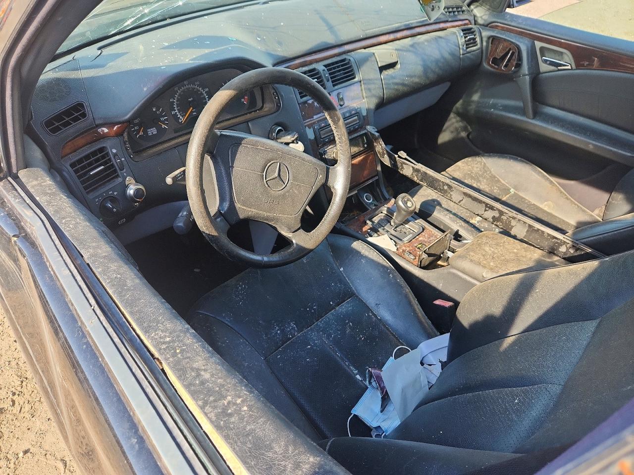 1997 Mercedes-benz E 320 Black vin: WDBJF55FXVA298604