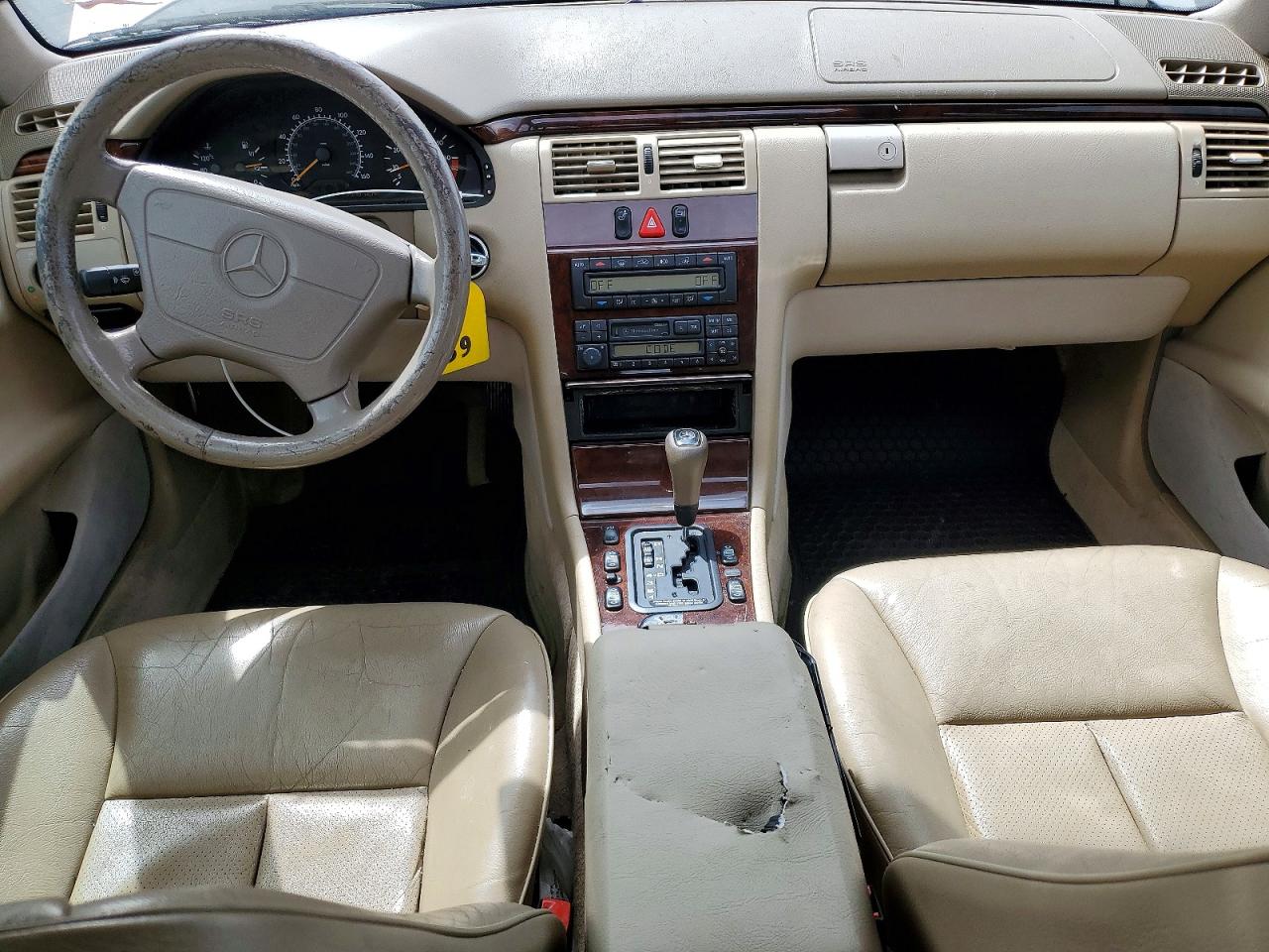1998 Mercedes-benz E 320 Бежевый vin: WDBJF65F0WA459114