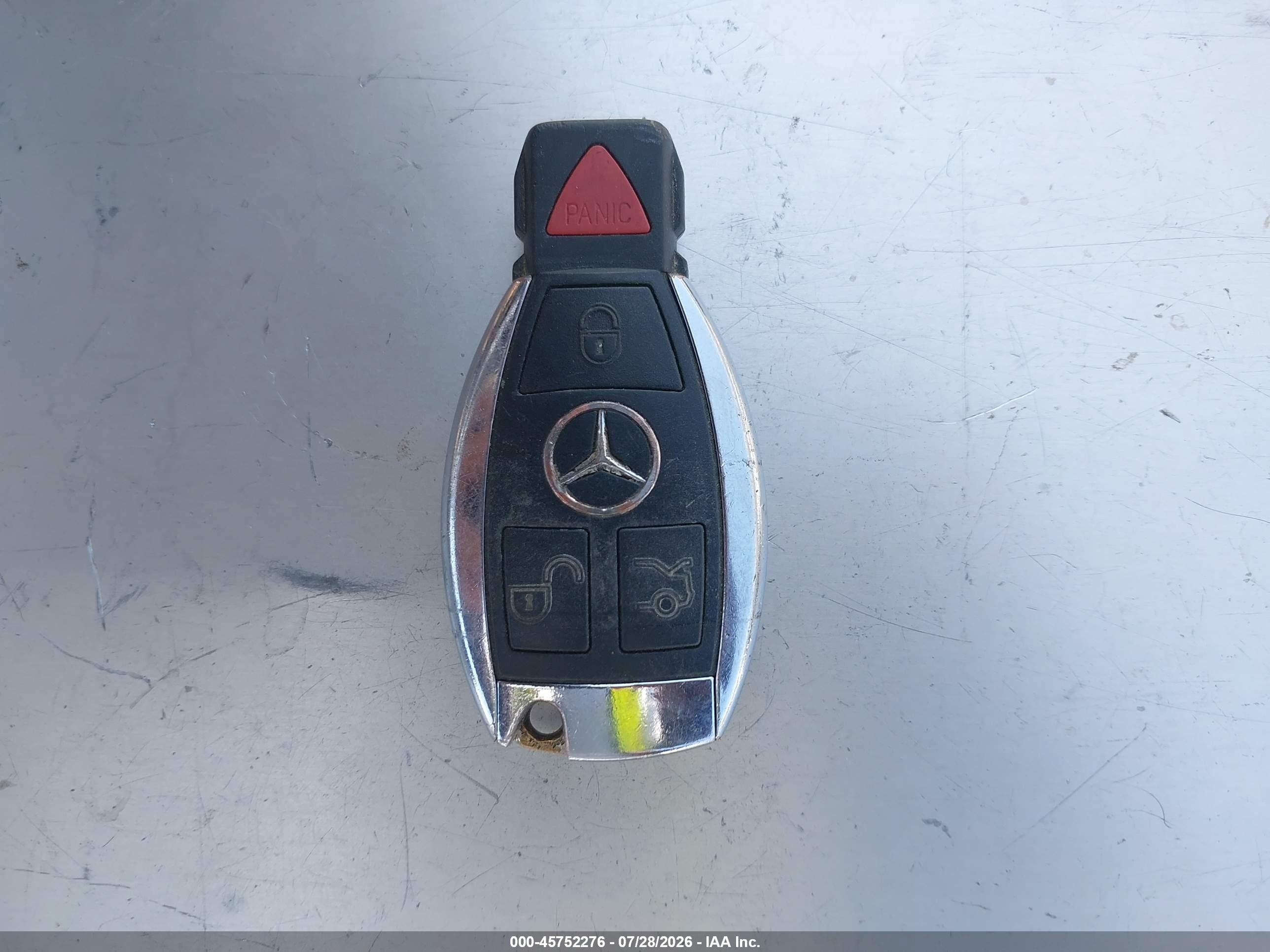 1998 Mercedes-benz E 320   Black vin: WDBJF65F0WA543594