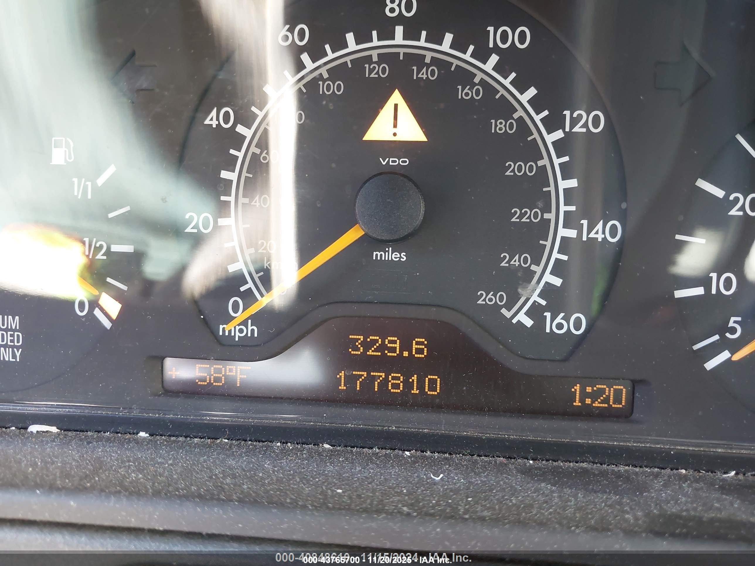 1998 Mercedes-benz E 320   Silver vin: WDBJF65F0WA679546