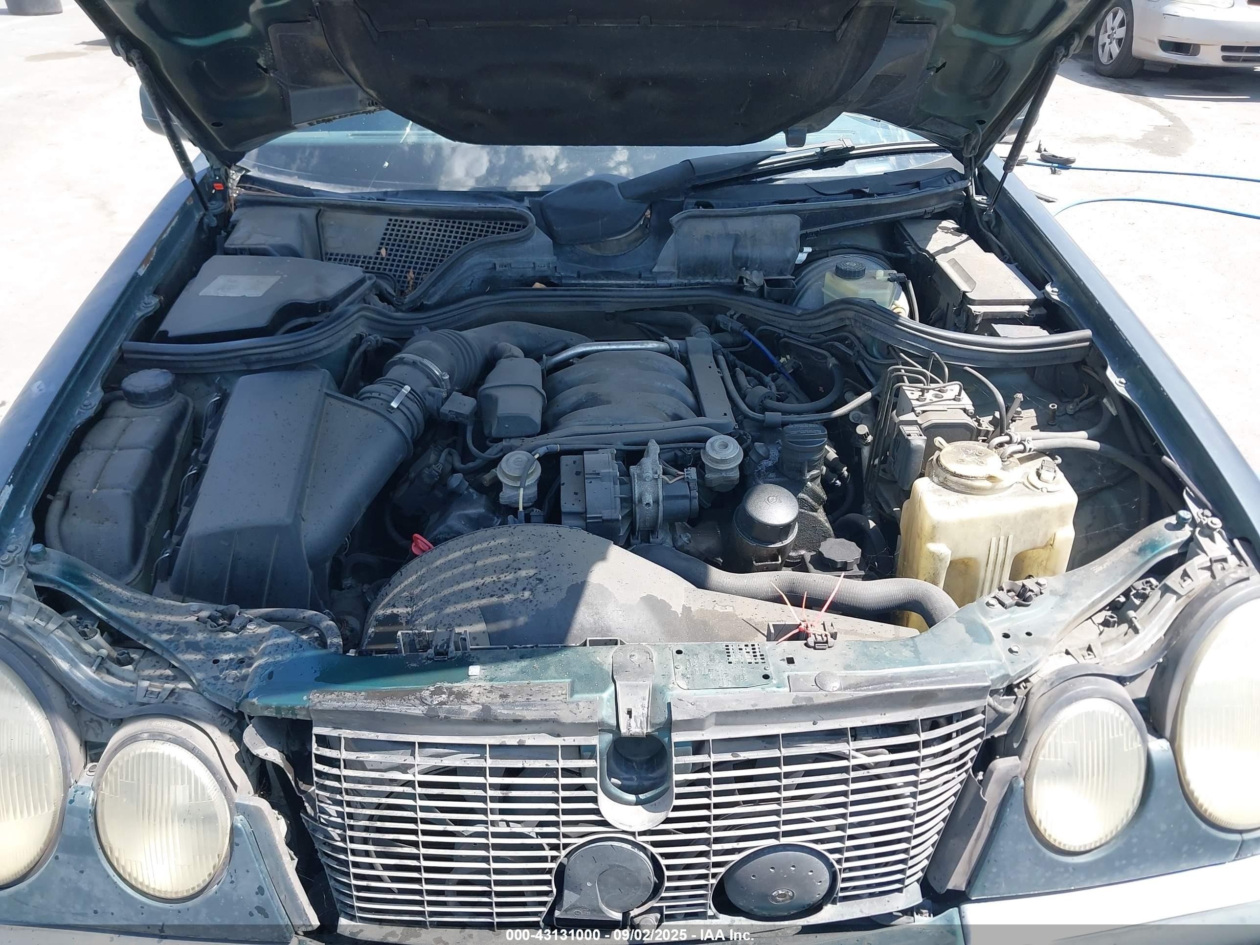 1998 Mercedes-benz E 320   Зеленый vin: WDBJF65F2WA645365