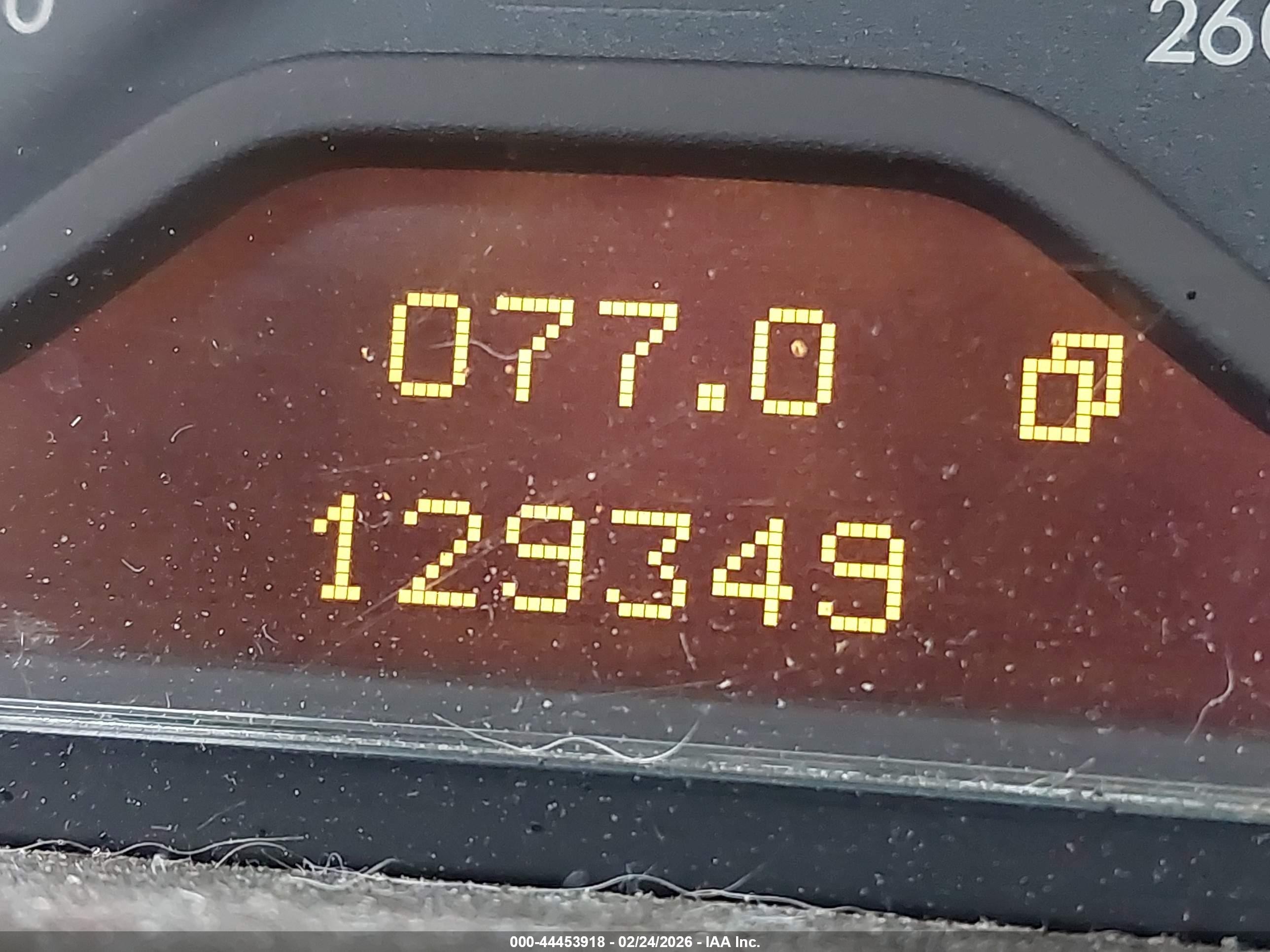 1998 Mercedes-benz E 320   Золотой vin: WDBJF65F2WA648301