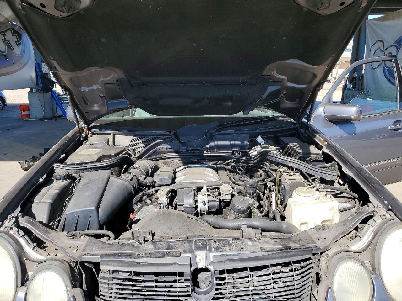 1998 Mercedes-benz E 320 Серый vin: WDBJF65F3WA547929