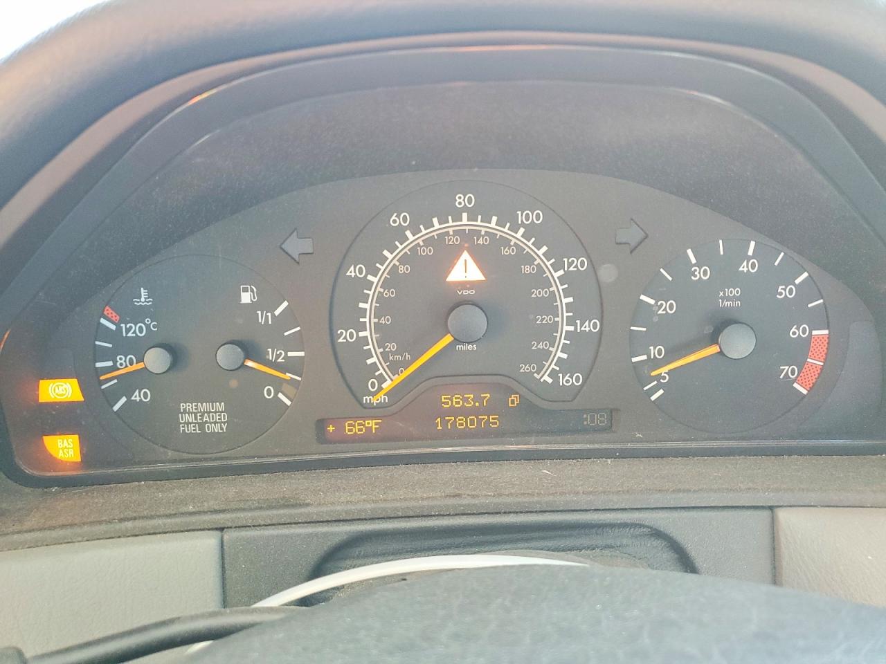 1998 Mercedes-benz E 320 Серый vin: WDBJF65F3WA547929
