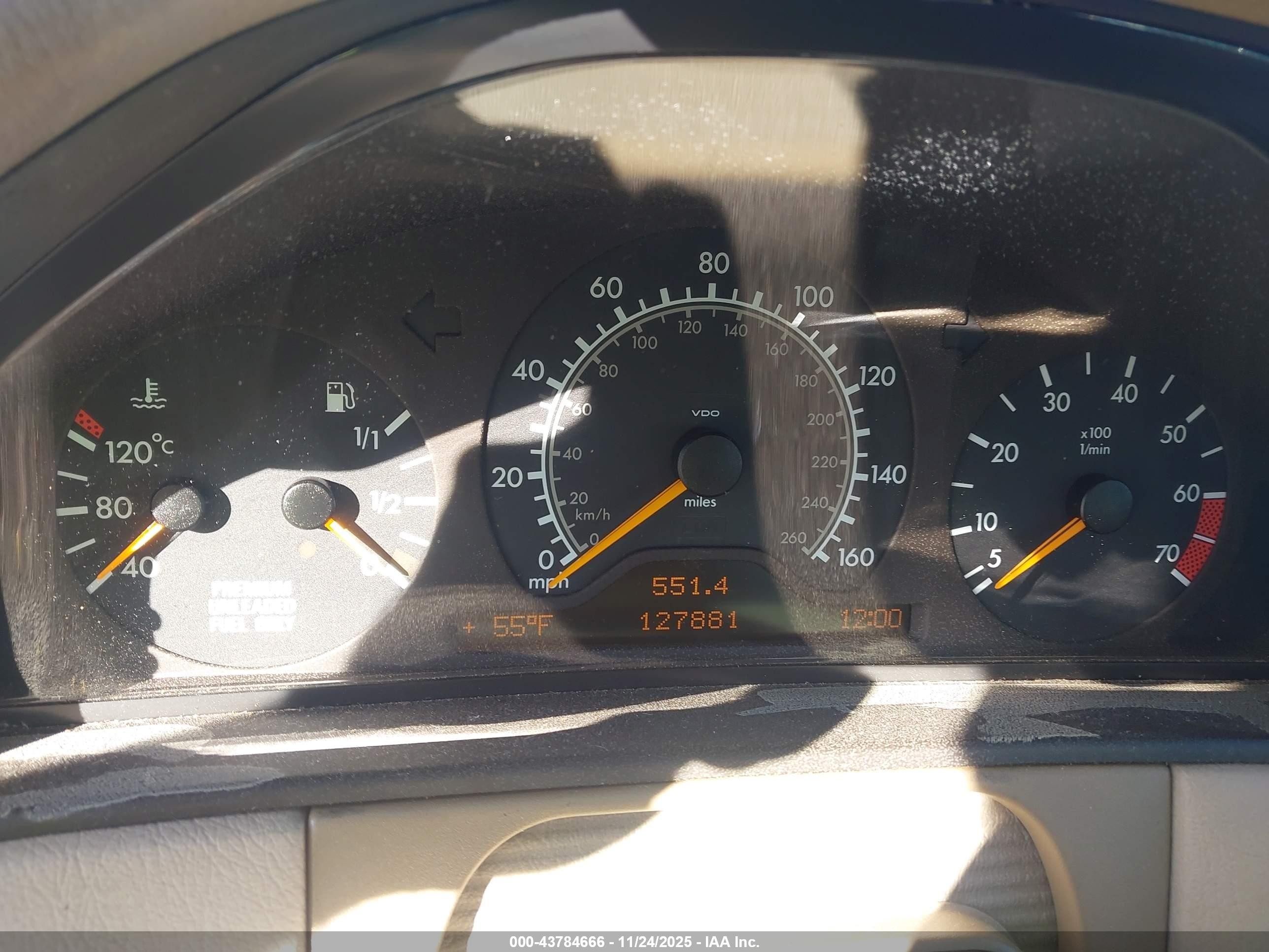 1998 Mercedes-benz E 320   Black vin: WDBJF65F3WA633595