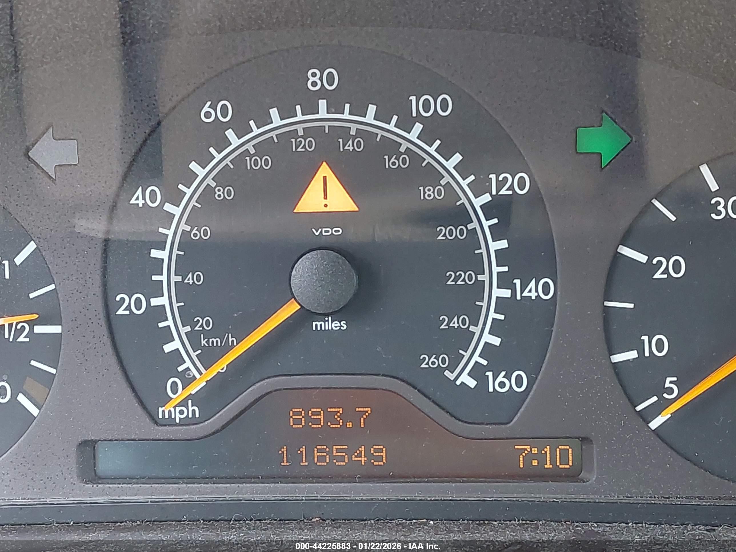 1998 Mercedes-benz E 320   Зеленый vin: WDBJF65F4WA442977