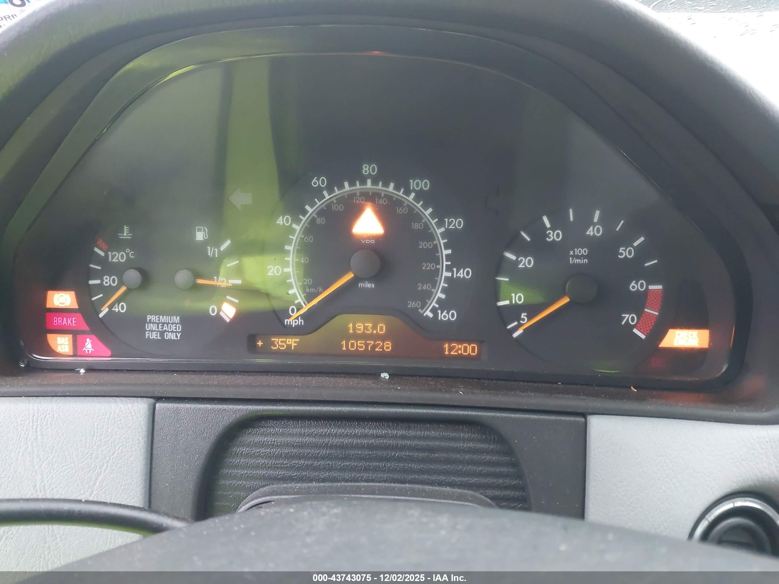 1998 Mercedes-benz E 320   Silver vin: WDBJF65F5WA698271