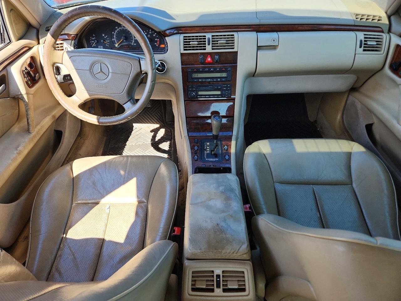 1998 Mercedes-benz E 320 Black vin: WDBJF65F6WA621456