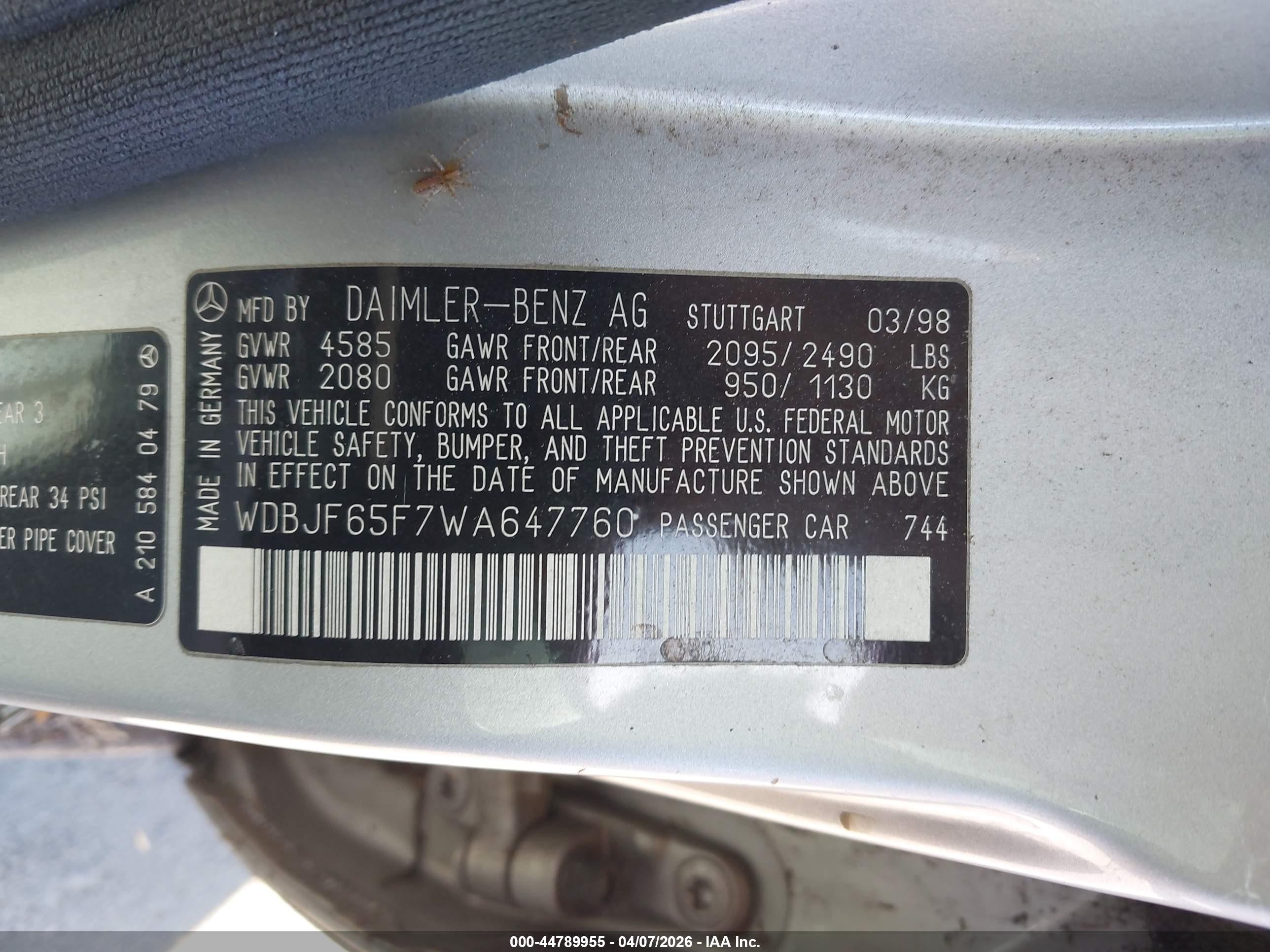 1998 Mercedes-benz E 320   Silver vin: WDBJF65F7WA647760