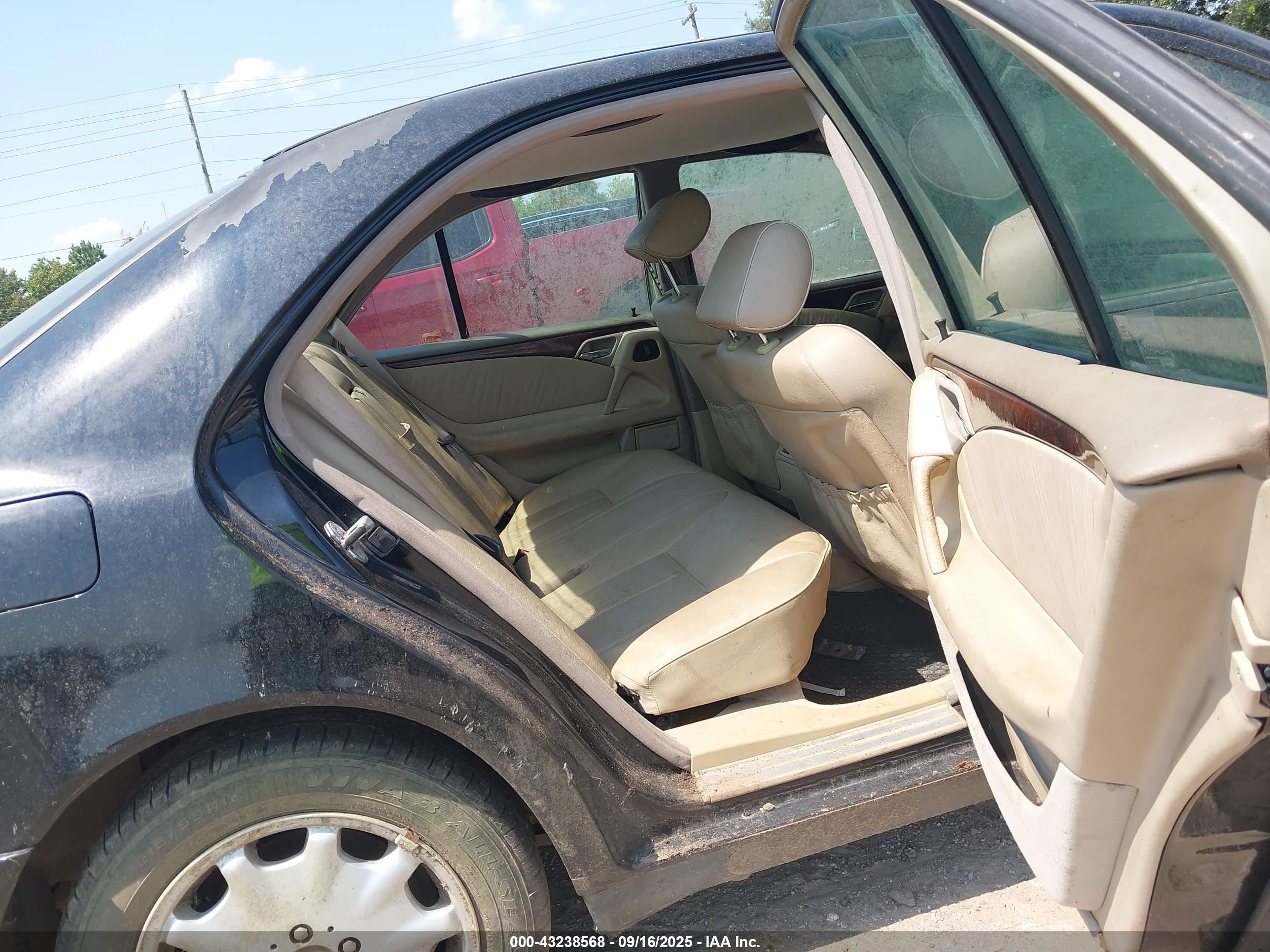 1998 Mercedes-benz E 320   Черный vin: WDBJF65F7WA689488