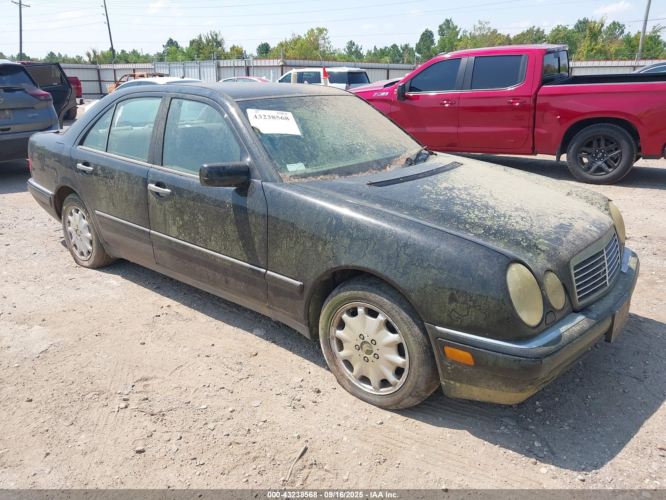 1998 Mercedes-benz E 320   Черный vin: WDBJF65F7WA689488