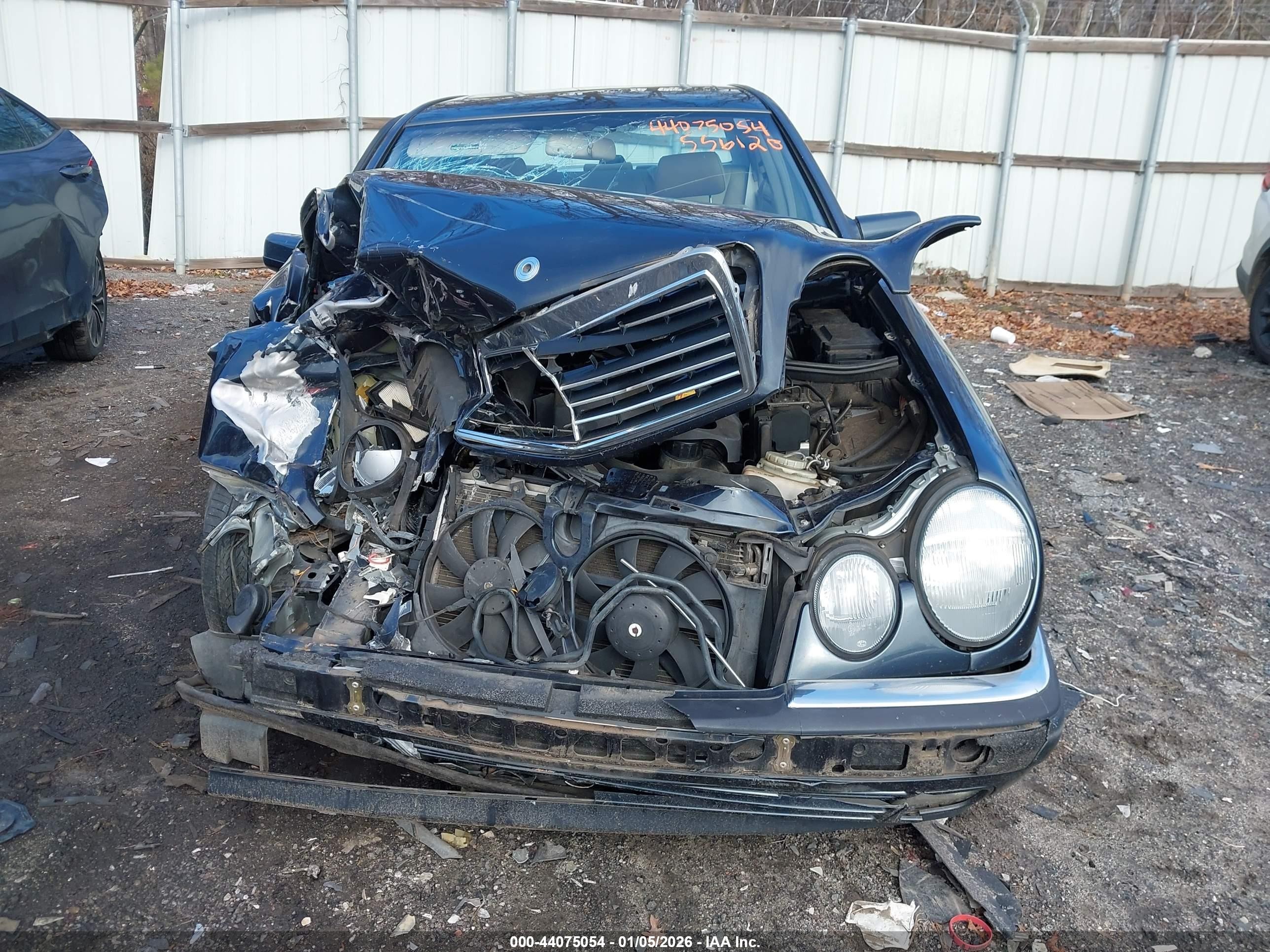 1998 Mercedes-benz E 320   Черный vin: WDBJF65F9WA556120