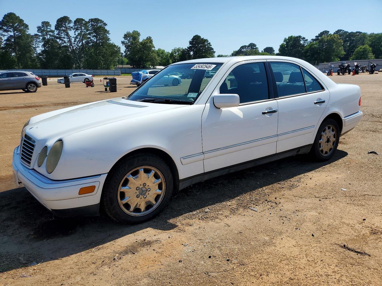1998 Mercedes-benz E-class E320 Cdi (w) Белый vin: WDBJF65F9WA653284