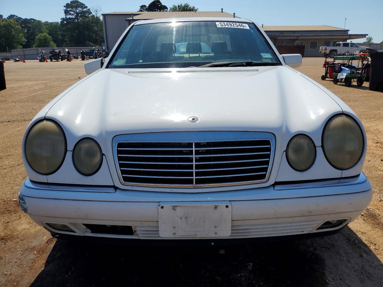 1998 Mercedes-benz E-class E320 Cdi (w) Белый vin: WDBJF65F9WA653284