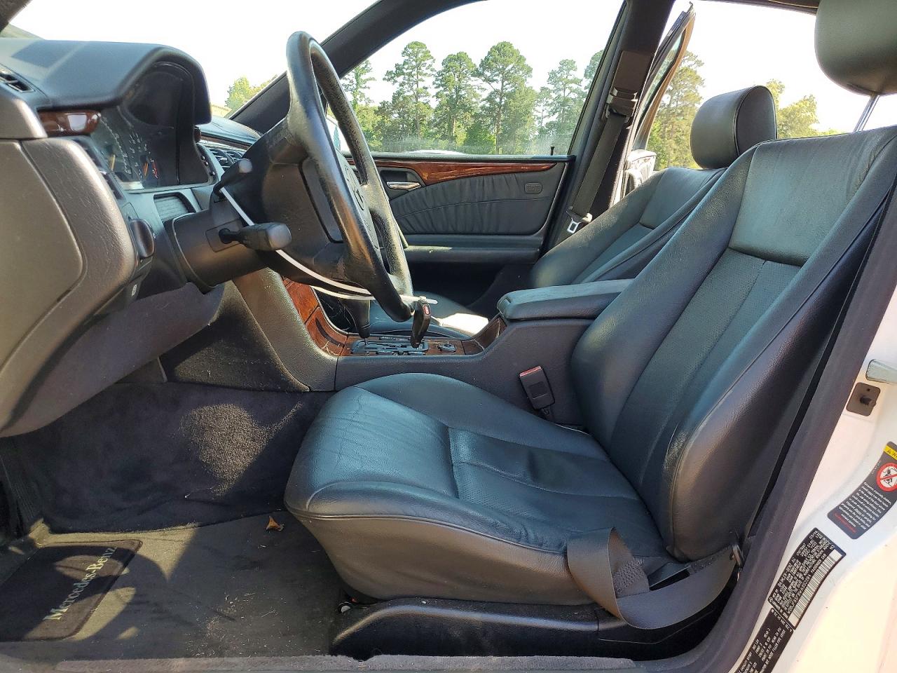 1998 Mercedes-benz E-class E320 Cdi (w) Белый vin: WDBJF65F9WA653284