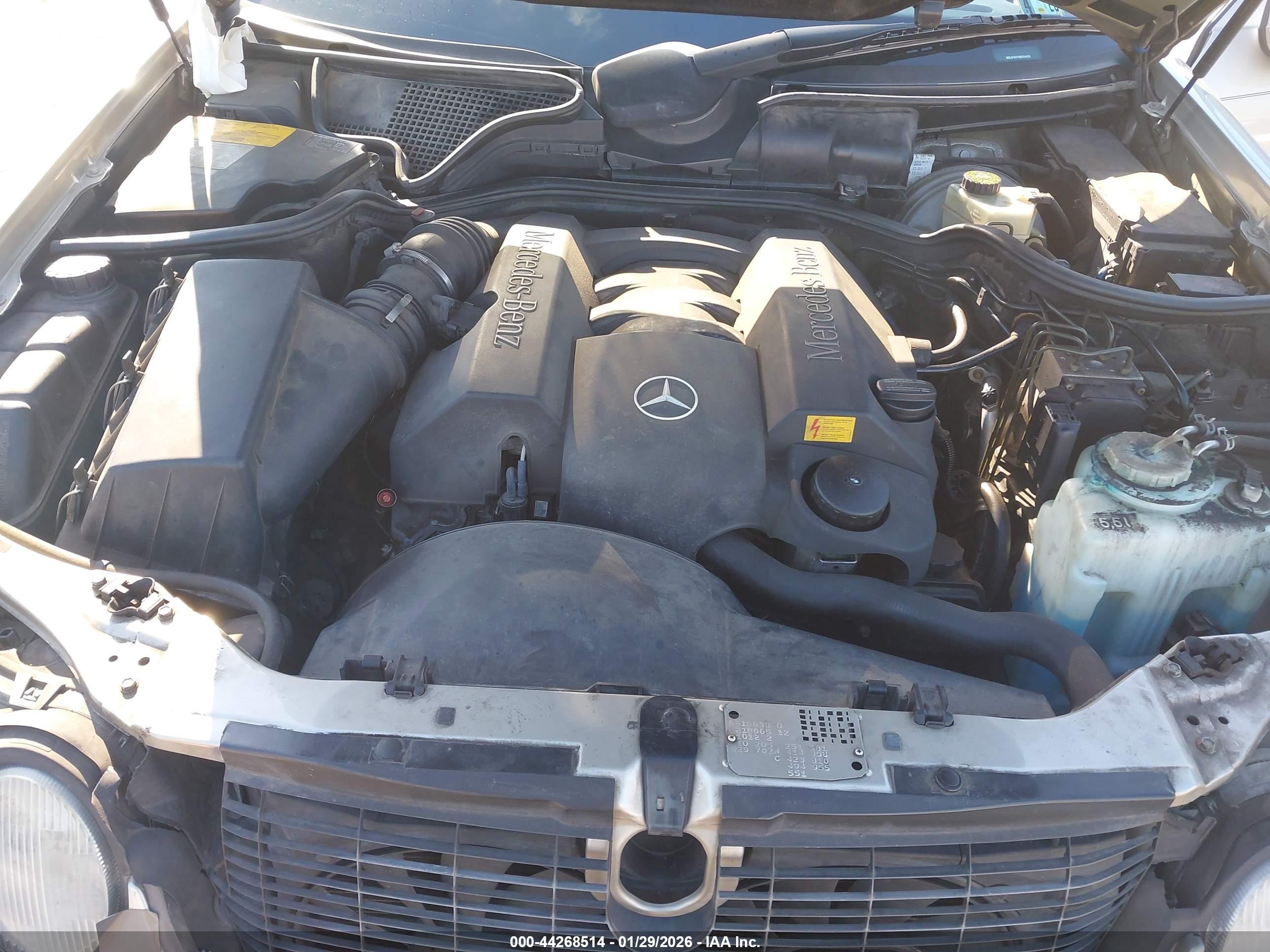 1998 Mercedes-benz E 320   Золотой vin: WDBJF65FXWA584430
