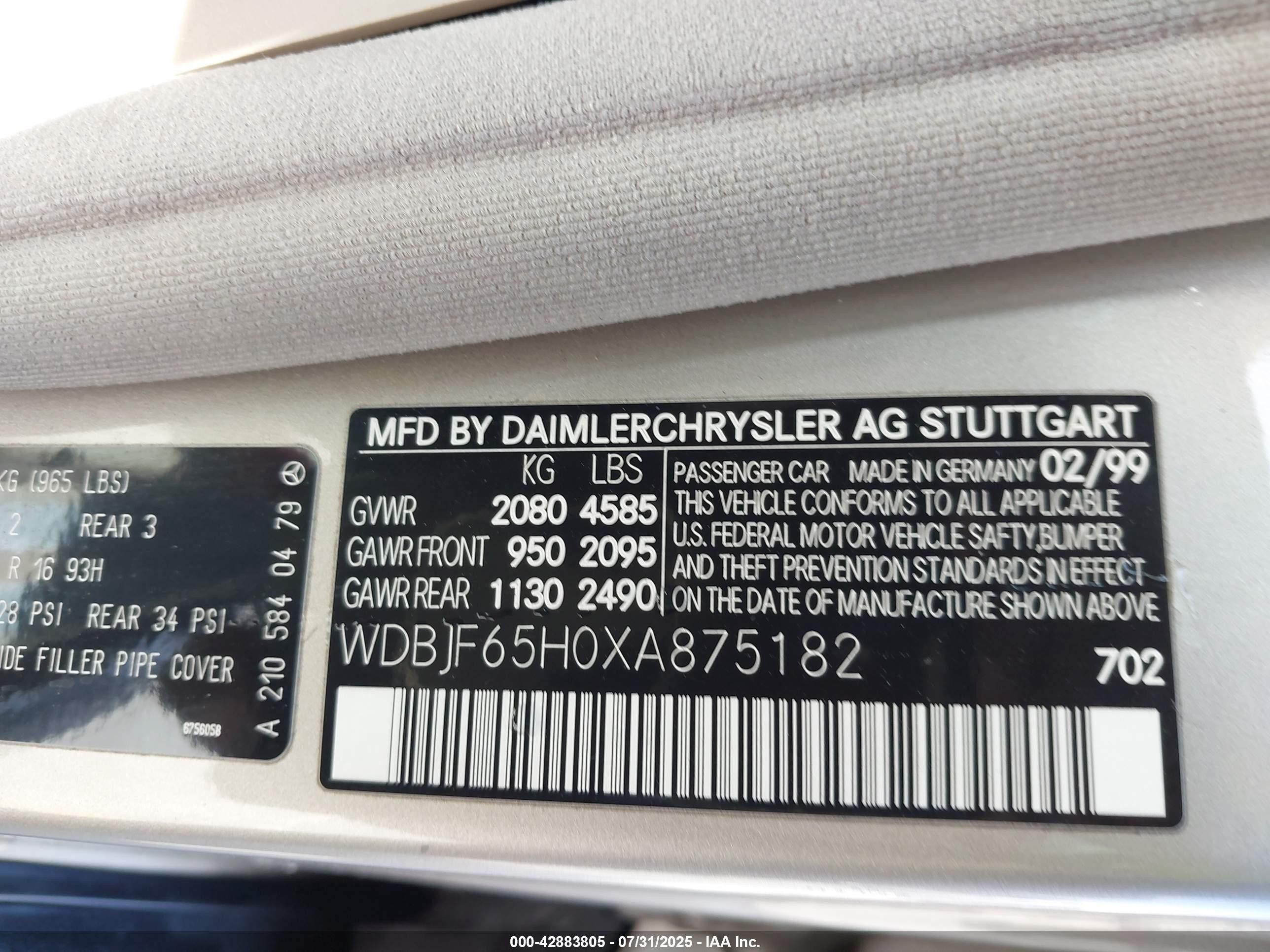 1999 Mercedes-benz E 320   Золотой vin: WDBJF65H0XA875182