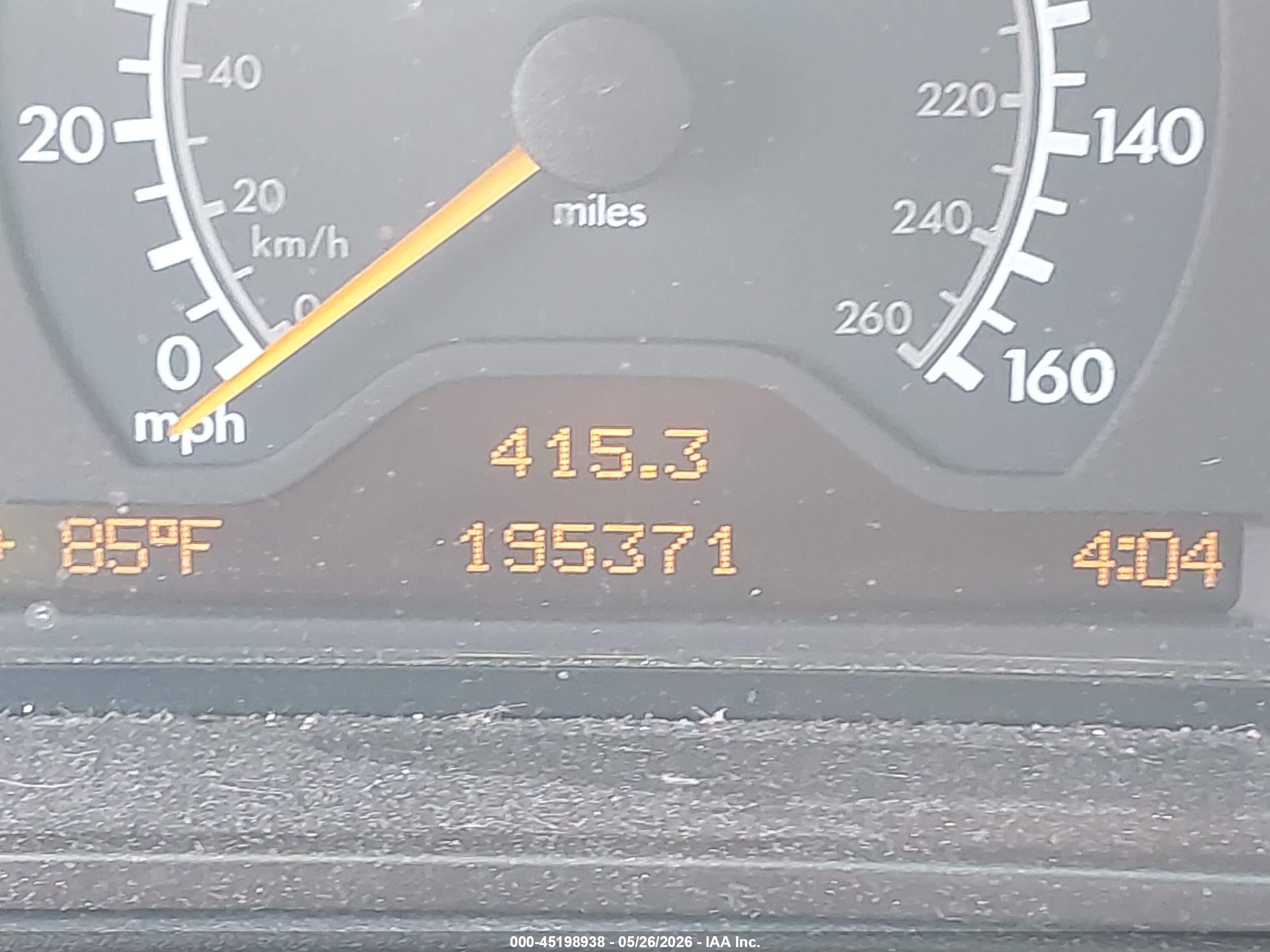 1999 Mercedes-benz E 320   Серебряный vin: WDBJF65H1XA808736