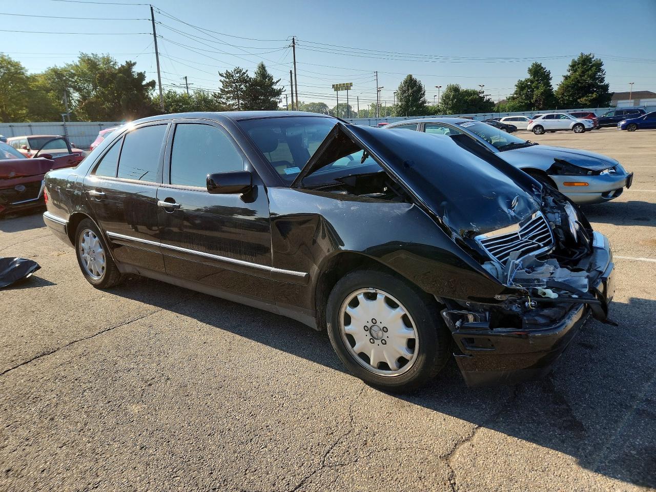 1999 Mercedes-benz E 320 Черный vin: WDBJF65H1XA828744