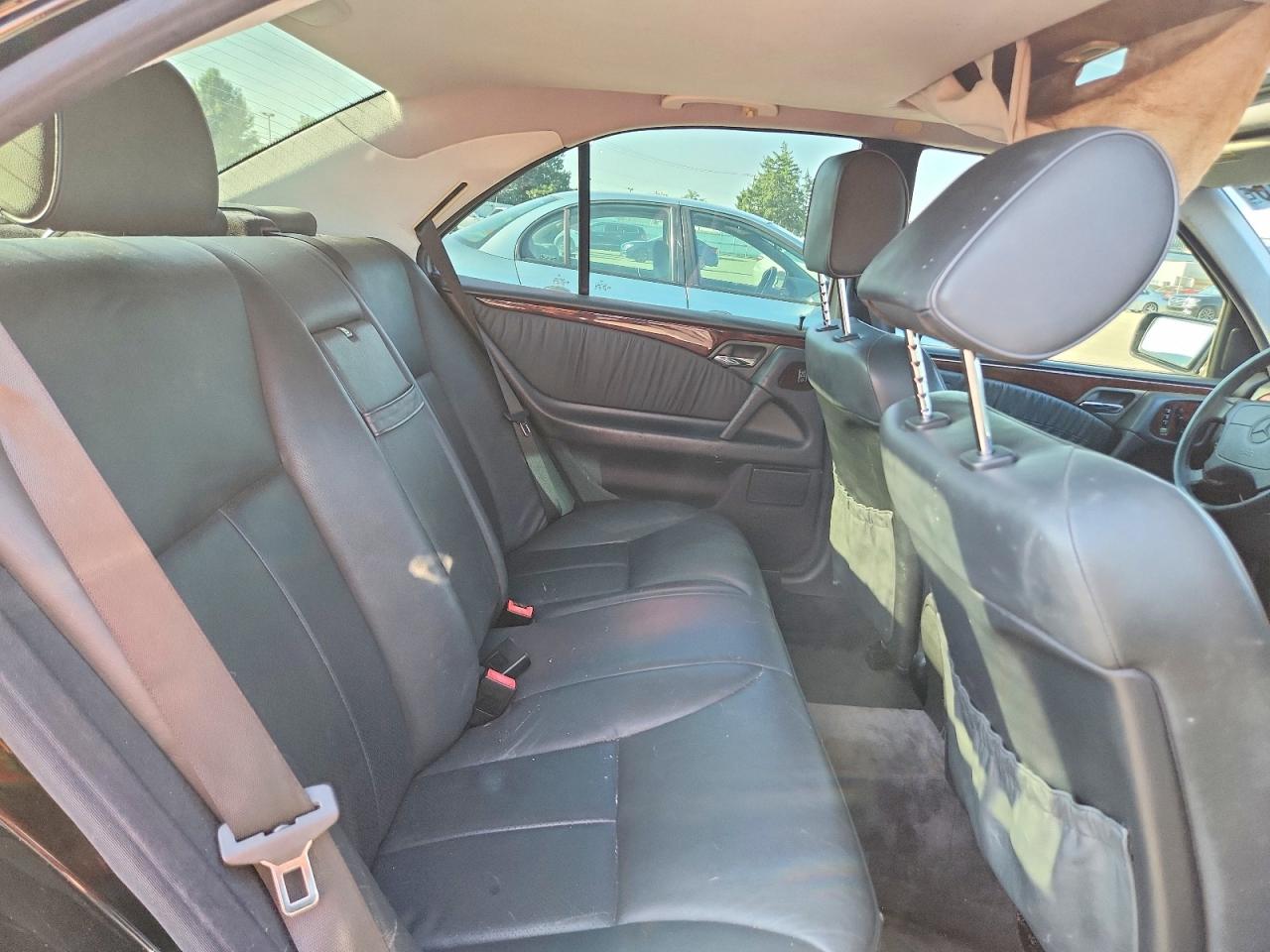 1999 Mercedes-benz E 320 Черный vin: WDBJF65H1XA828744