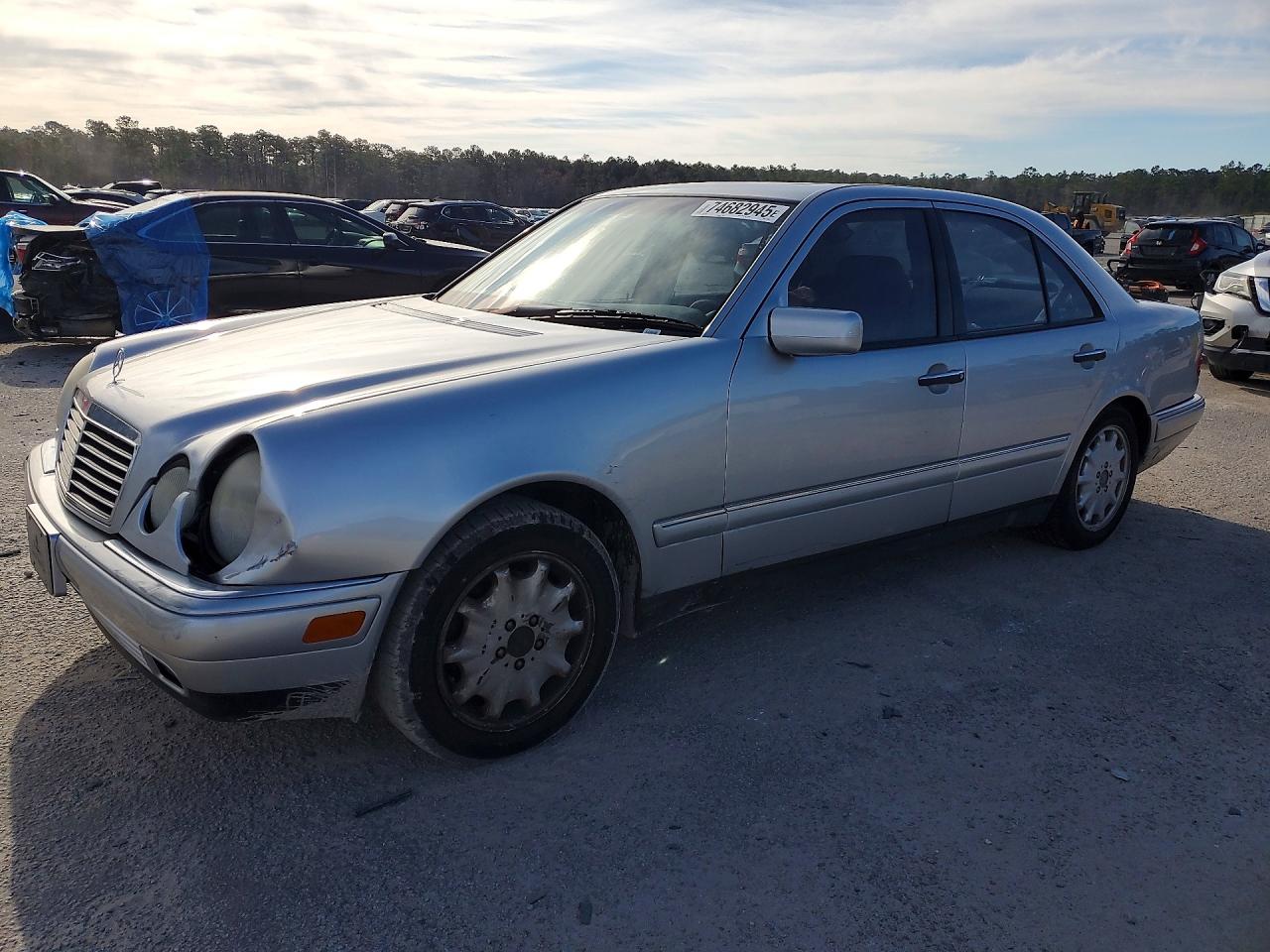 1999 Mercedes-benz E 320 Silver vin: WDBJF65H2XA778002