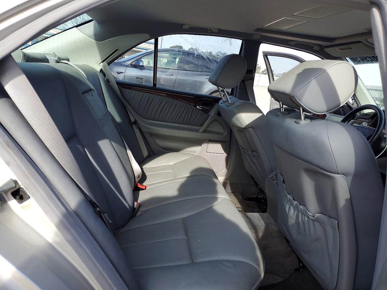 1999 Mercedes-benz E 320 Silver vin: WDBJF65H2XA778002