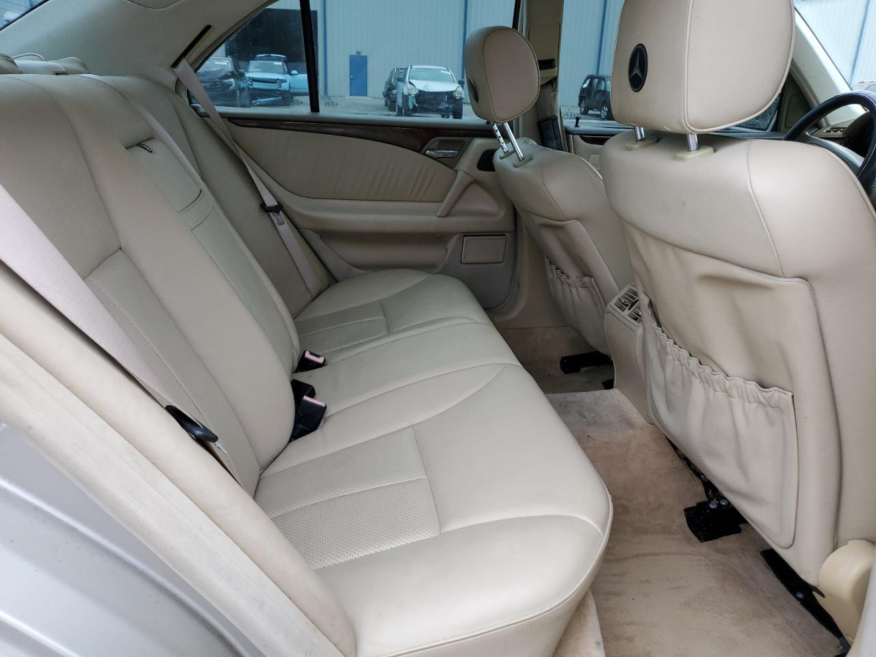 1999 Mercedes-benz E 320 Золотой vin: WDBJF65H2XA789971