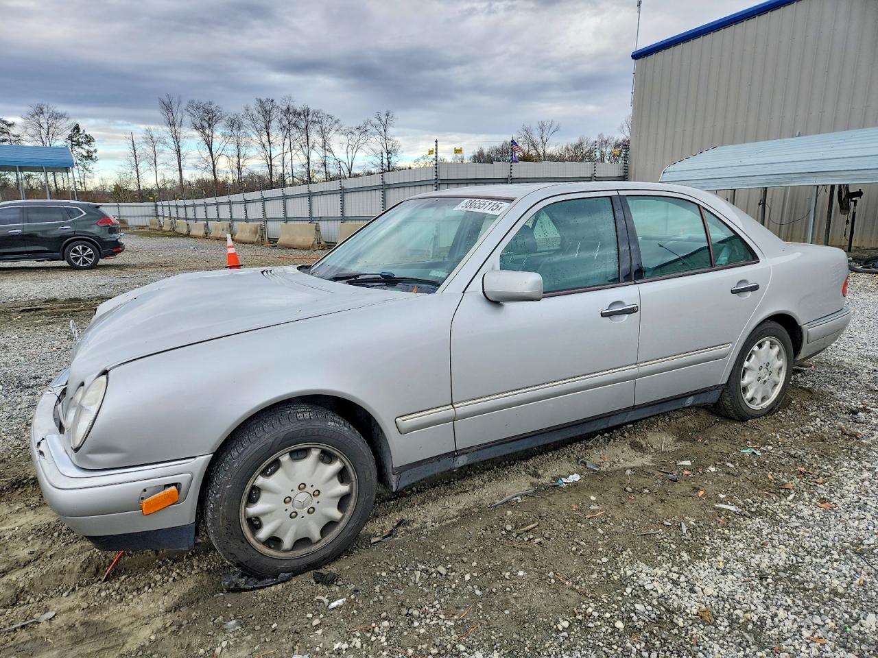1999 Mercedes-benz E 320 Silver vin: WDBJF65H2XA888922