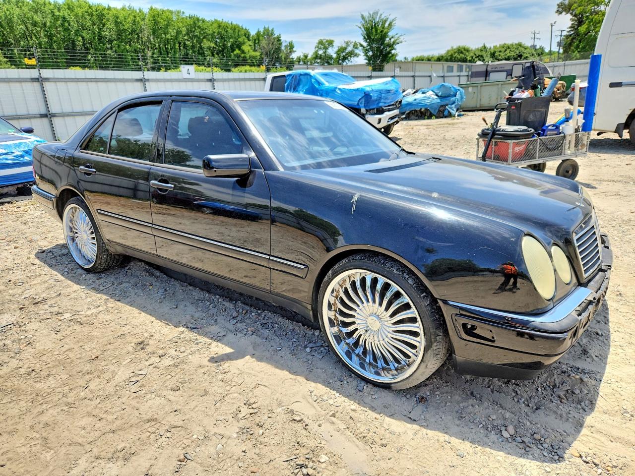 1999 Mercedes-benz E 320 Черный vin: WDBJF65H2XA909770