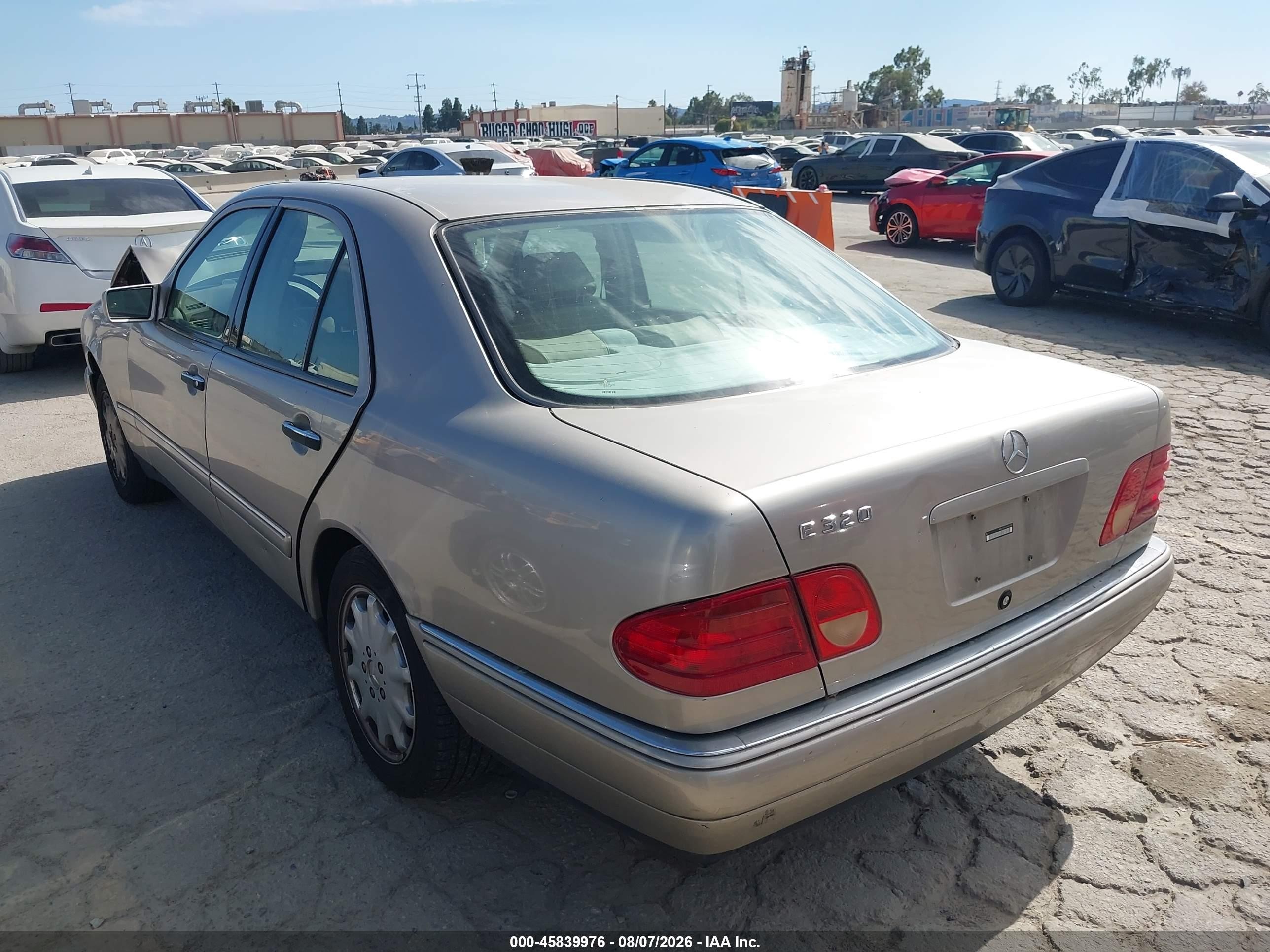 1999 Mercedes-benz E 320 Gray vin: WDBJF65H4XA835090