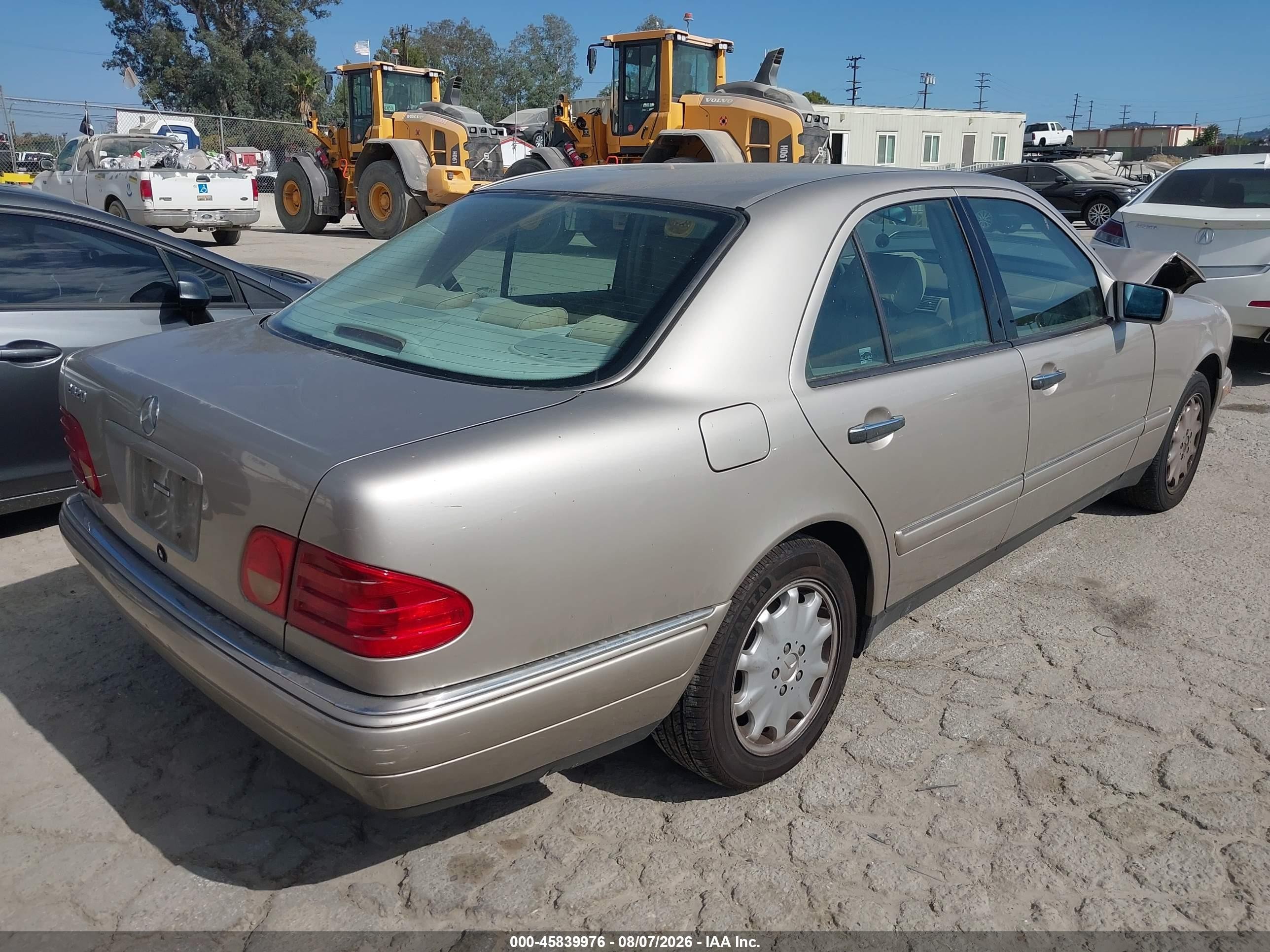 1999 Mercedes-benz E 320 Gray vin: WDBJF65H4XA835090