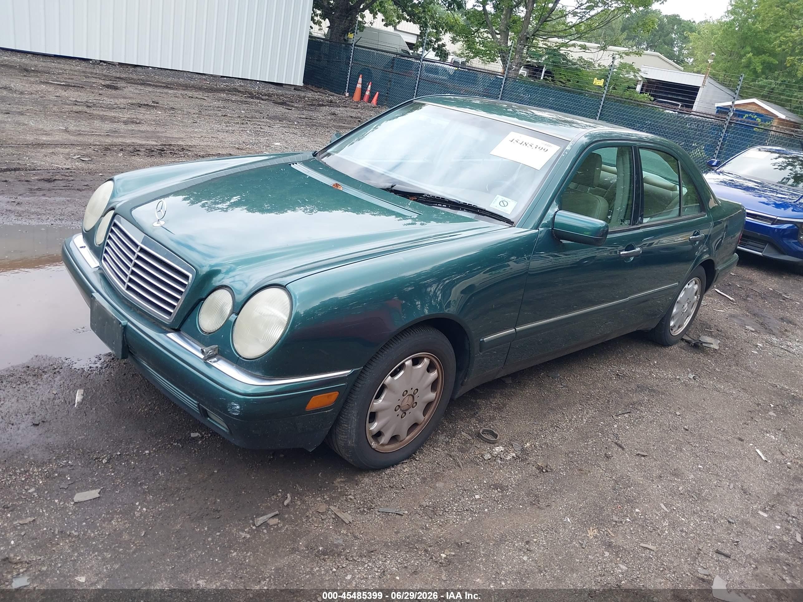 1999 Mercedes-benz E 320   Green vin: WDBJF65H4XA929325