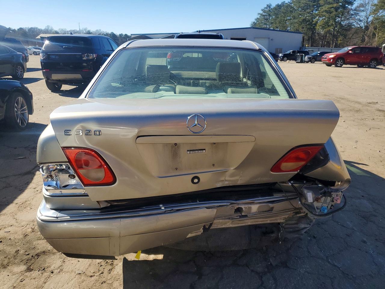 1999 Mercedes-benz E 320 Gold vin: WDBJF65H6XA860024