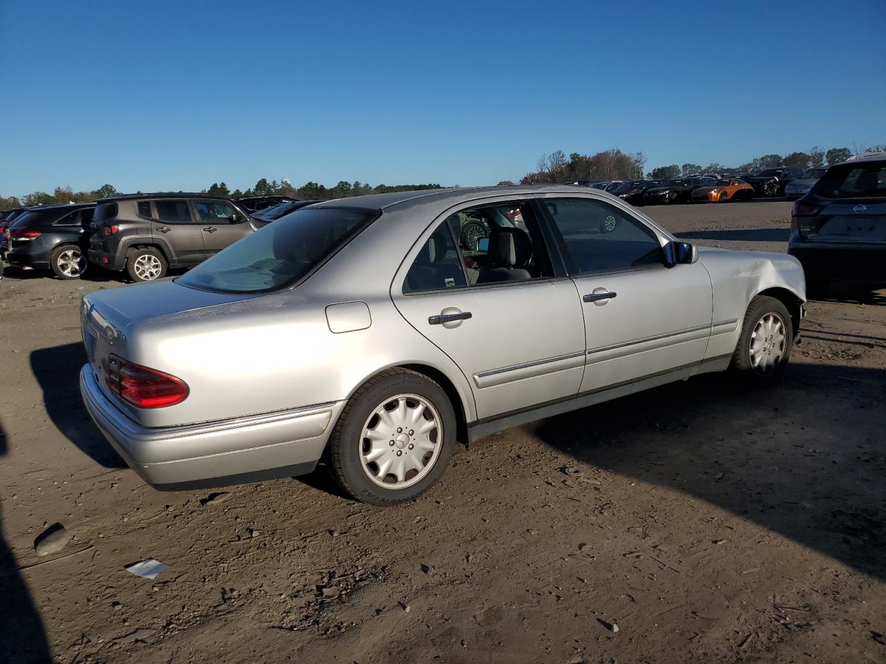 1999 Mercedes-benz E 320 Серебряный vin: WDBJF65H6XA873341