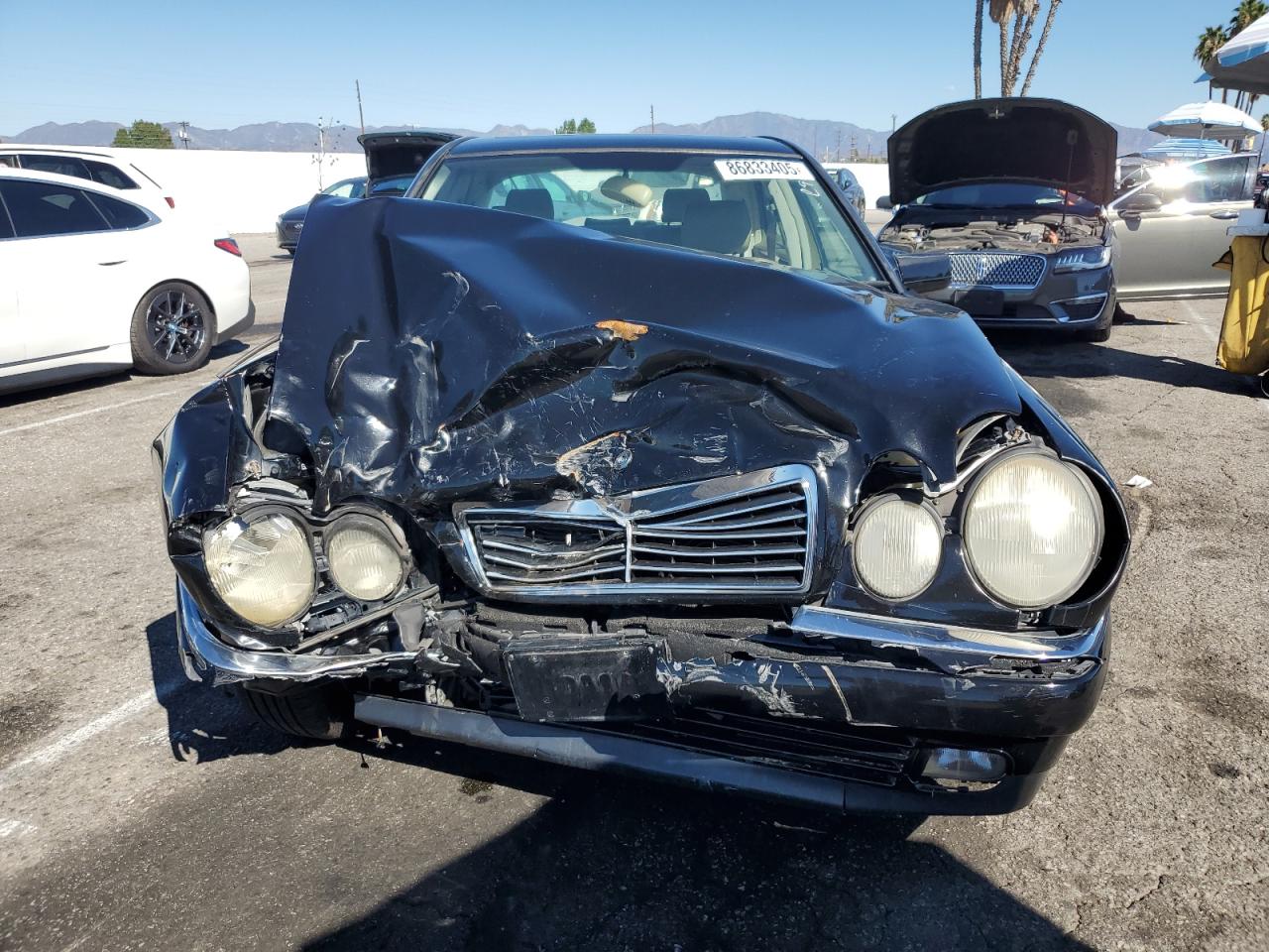 1999 Mercedes-benz E 320 Black vin: WDBJF65H7XA834807