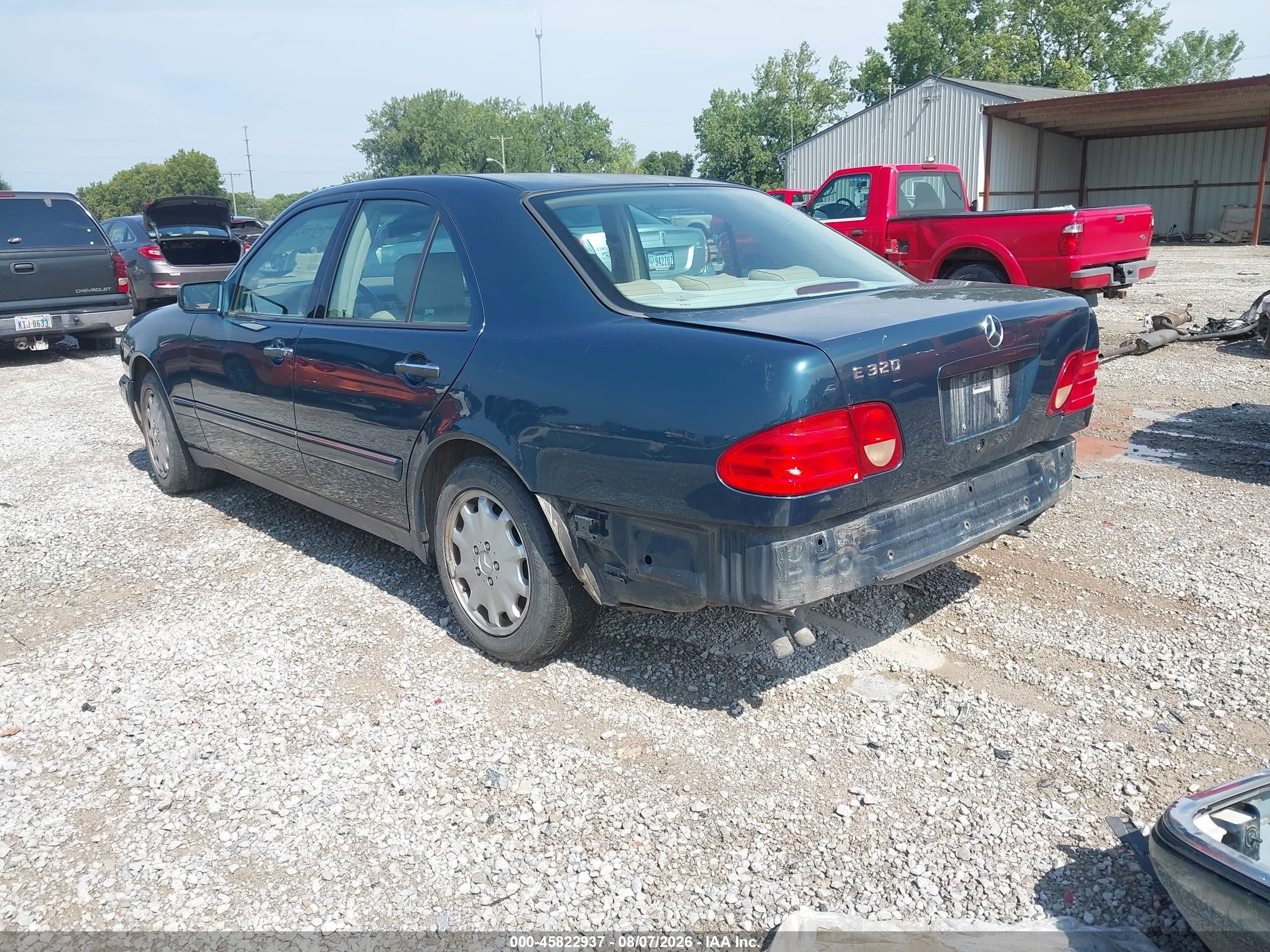 1999 Mercedes-benz E 320 Green vin: WDBJF65H8XA853933