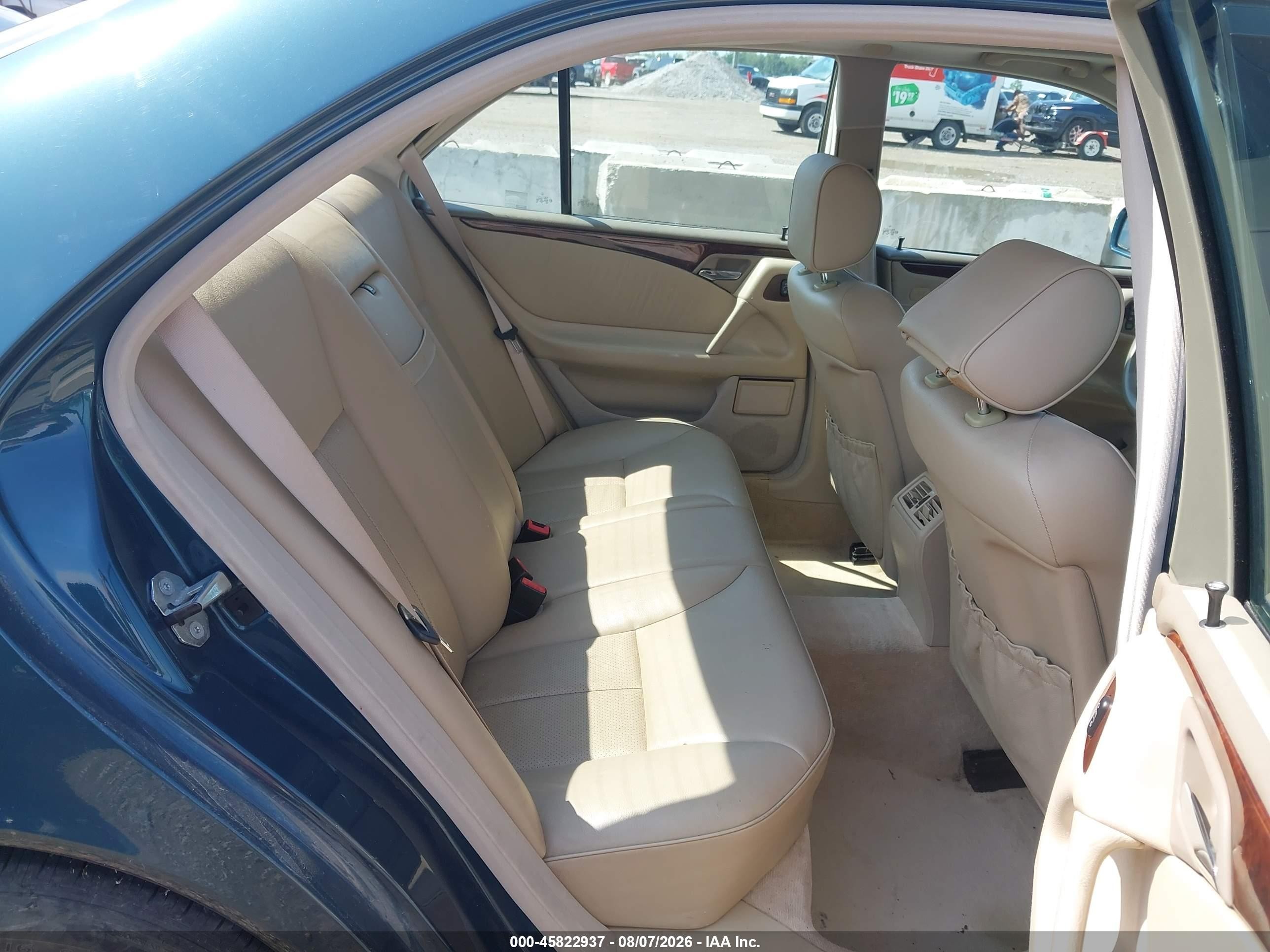 1999 Mercedes-benz E 320 Green vin: WDBJF65H8XA853933
