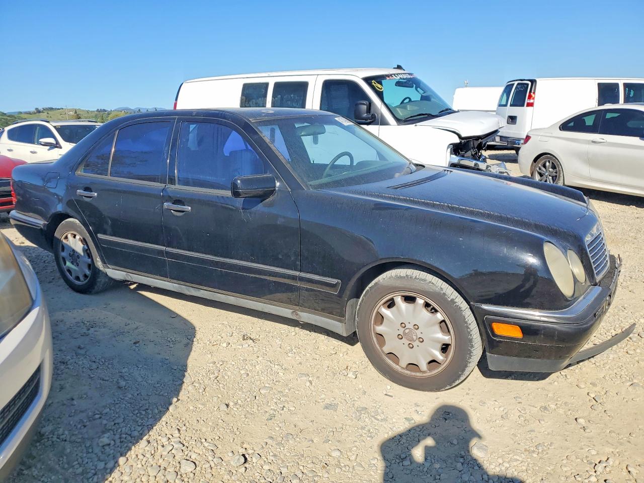 1999 Mercedes-benz E 320 Черный vin: WDBJF65H9XA774982