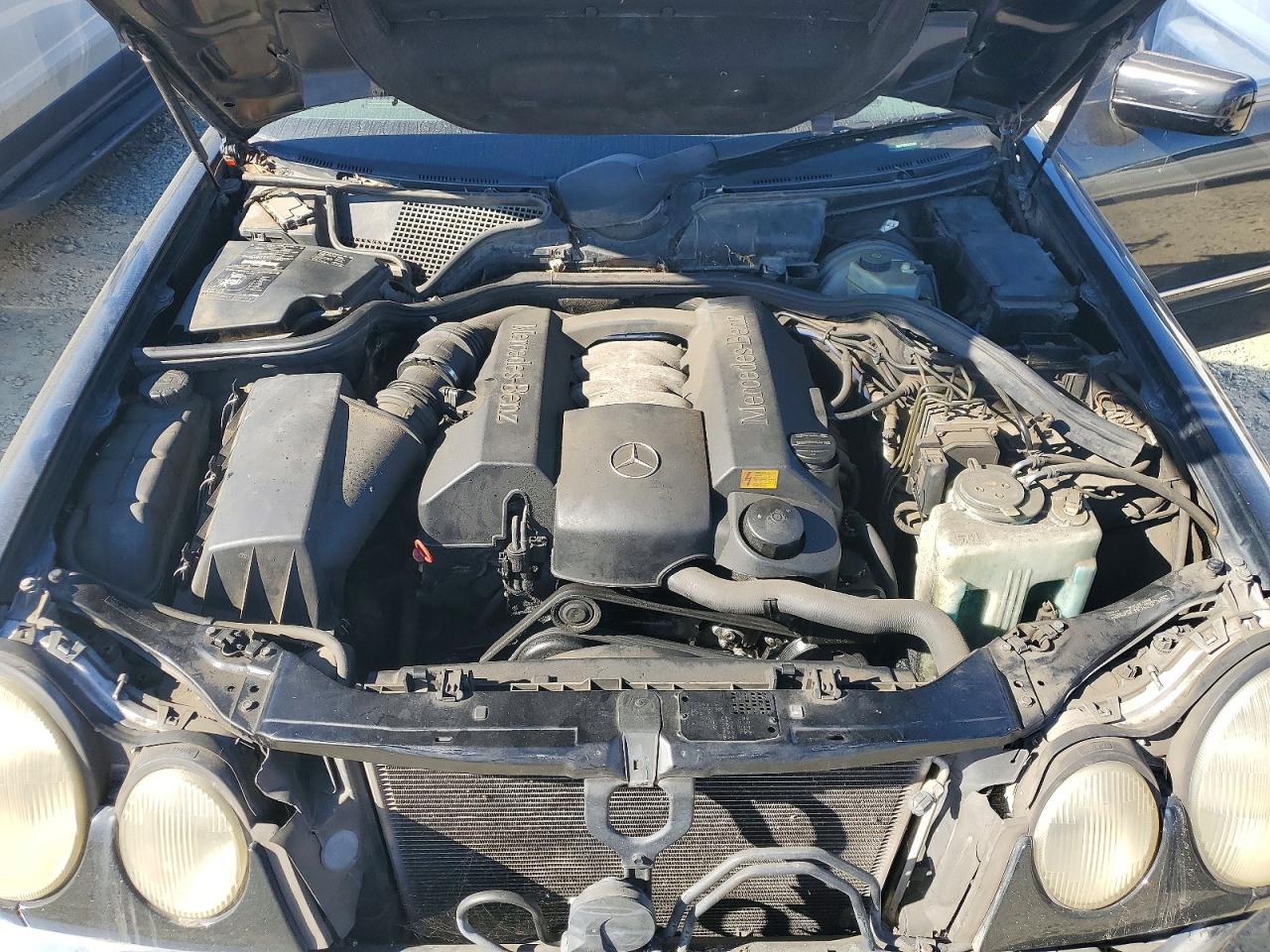 1999 Mercedes-benz E 320 Черный vin: WDBJF65H9XA774982