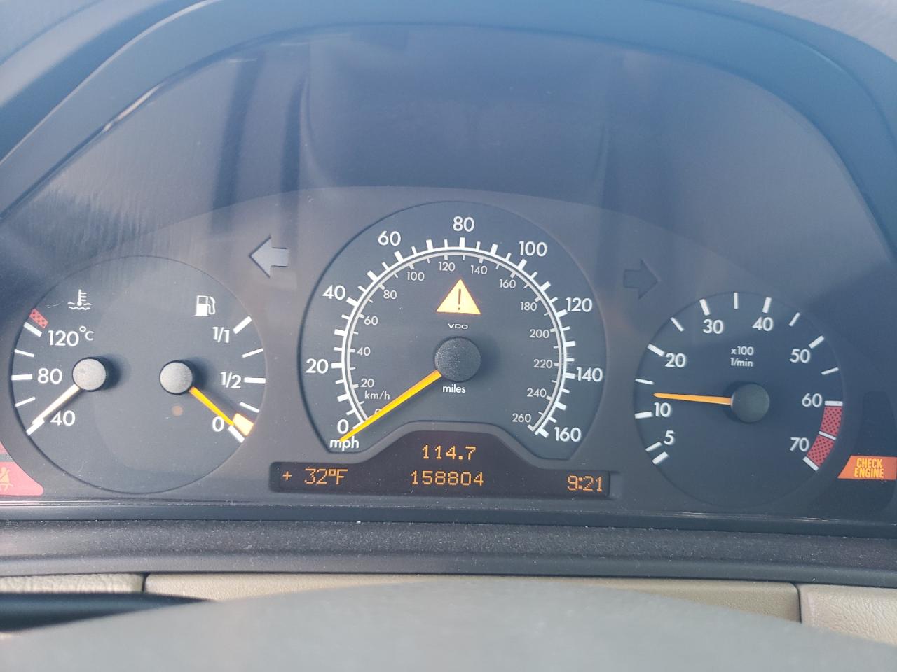 1999 Mercedes-benz E 320 Silver vin: WDBJF65H9XA874886