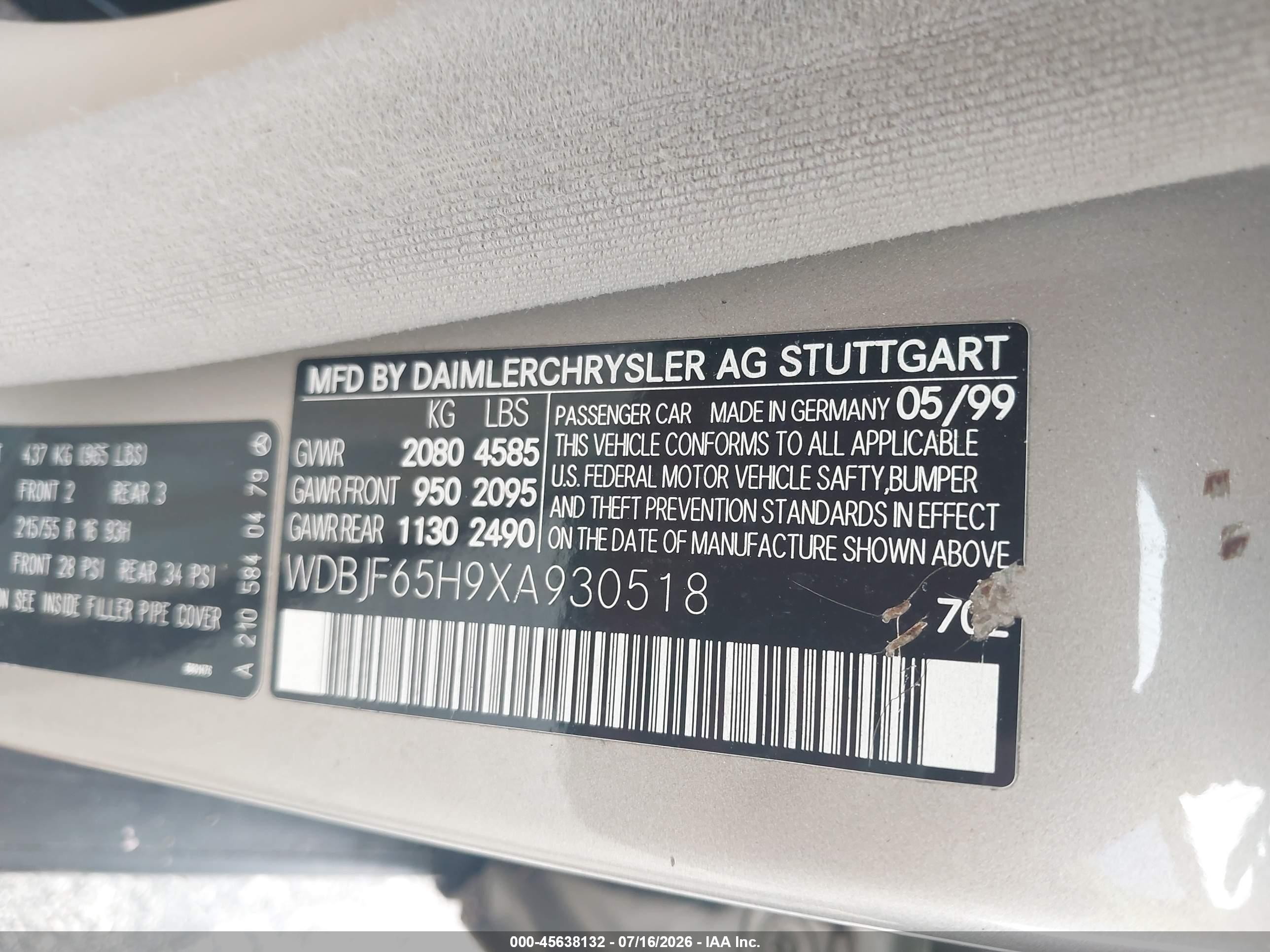 1999 Mercedes-benz E 320   Gold vin: WDBJF65H9XA930518