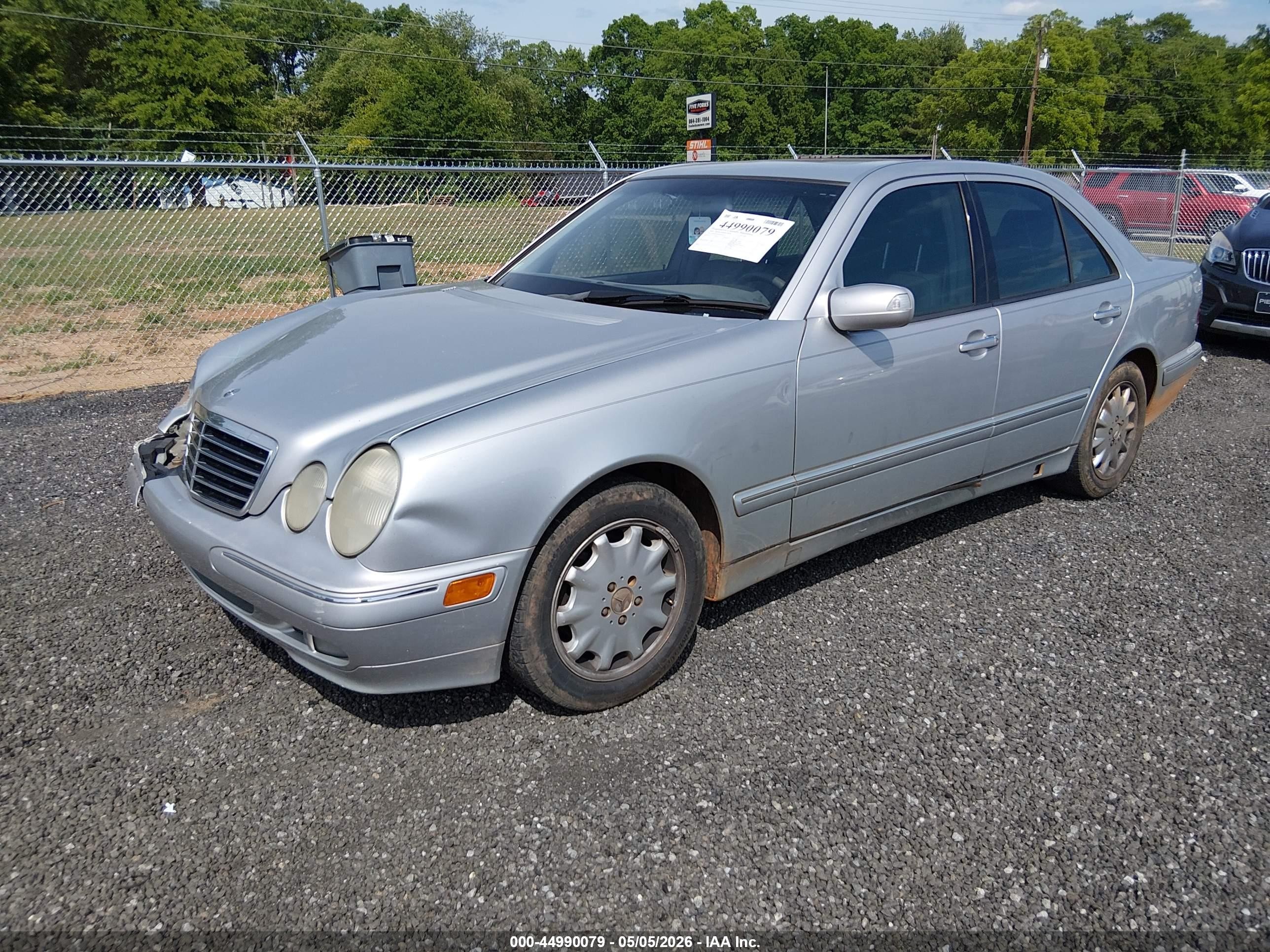 2001 Mercedes-benz E 320   Silver vin: WDBJF65J01B184674