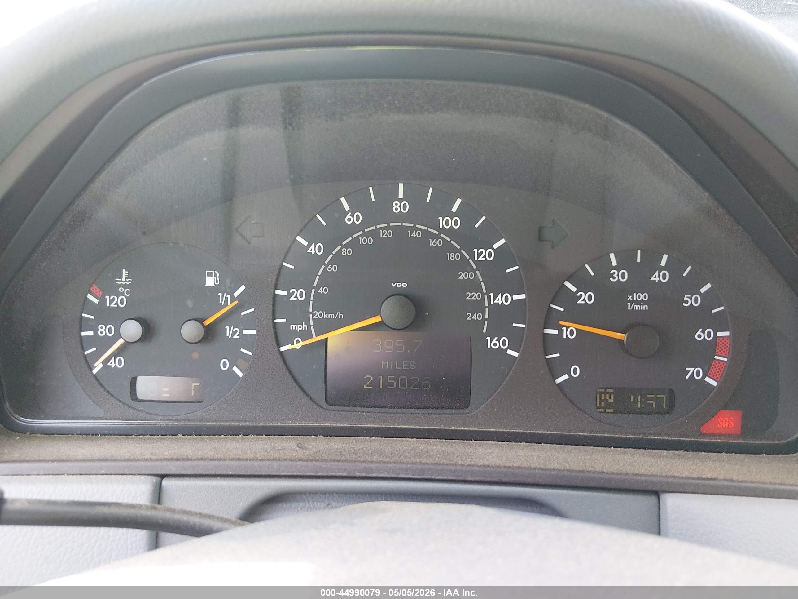 2001 Mercedes-benz E 320   Silver vin: WDBJF65J01B184674