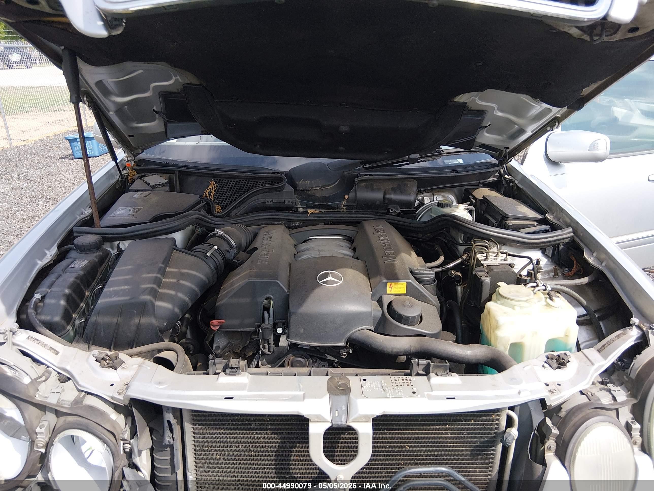 2001 Mercedes-benz E 320   Silver vin: WDBJF65J01B184674