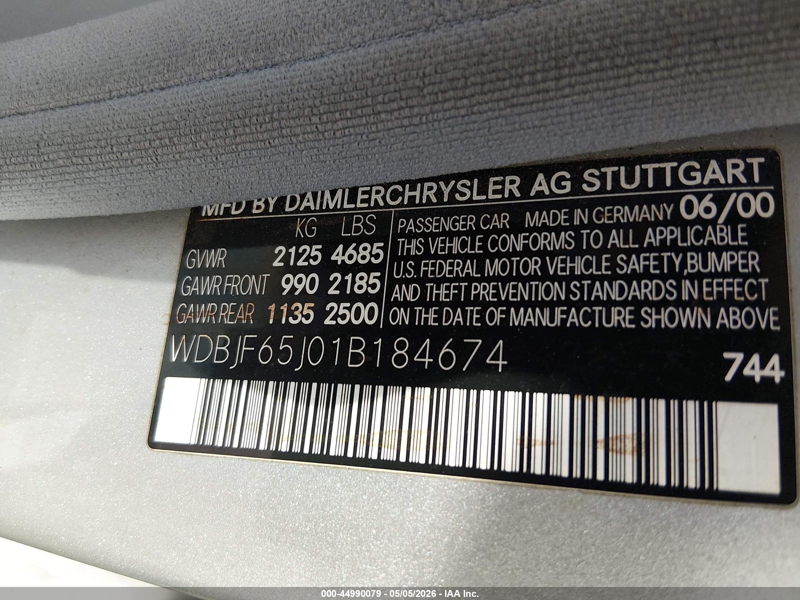 2001 Mercedes-benz E 320   Silver vin: WDBJF65J01B184674